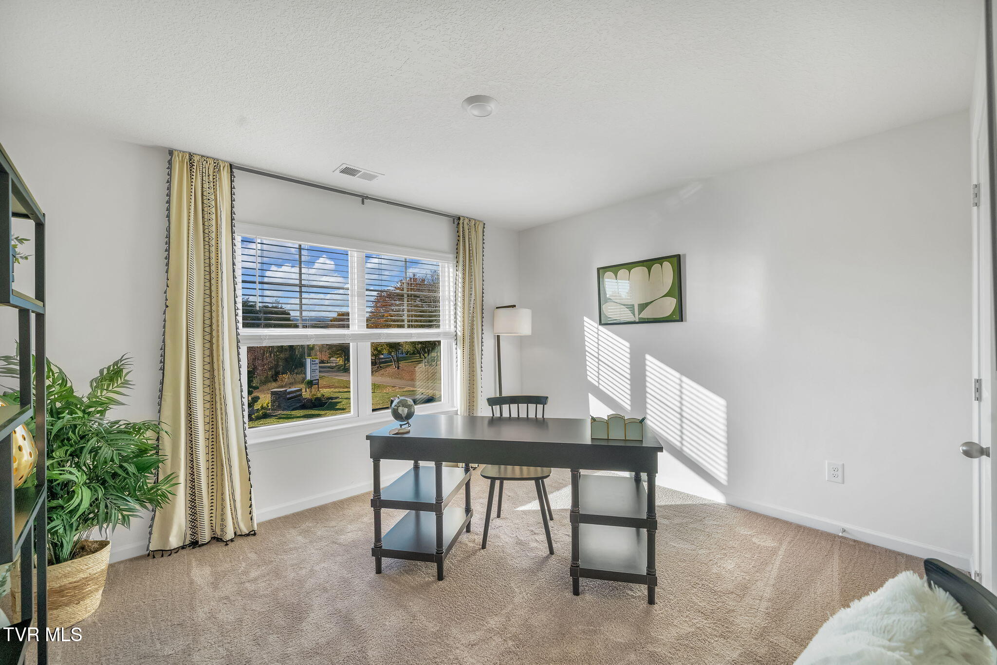229 Artist Avenue