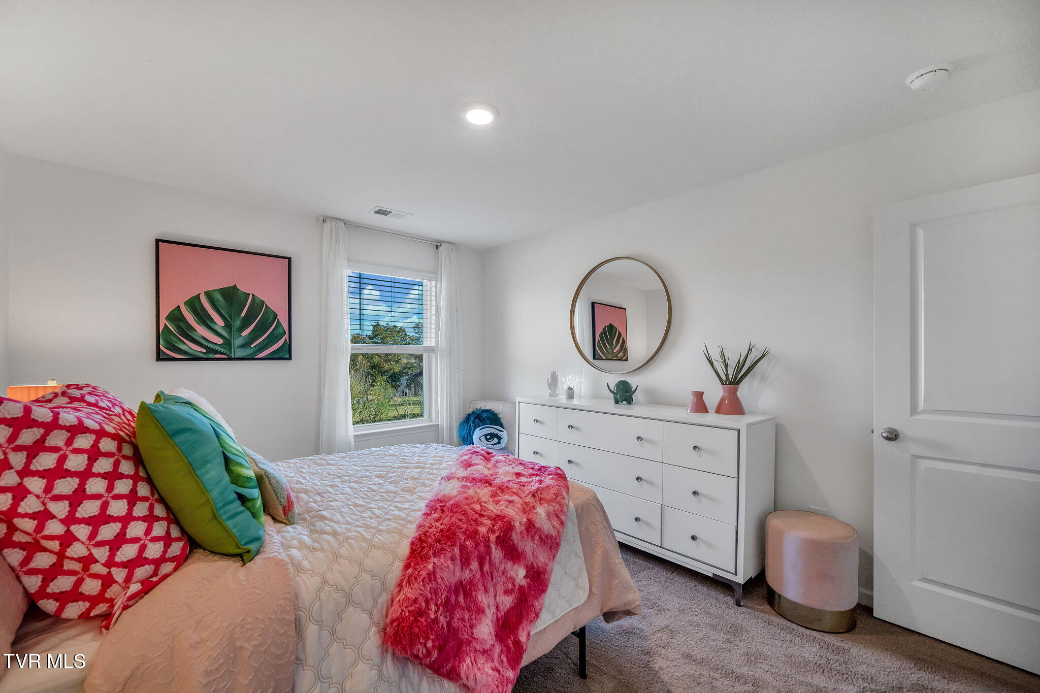 229 Artist Avenue