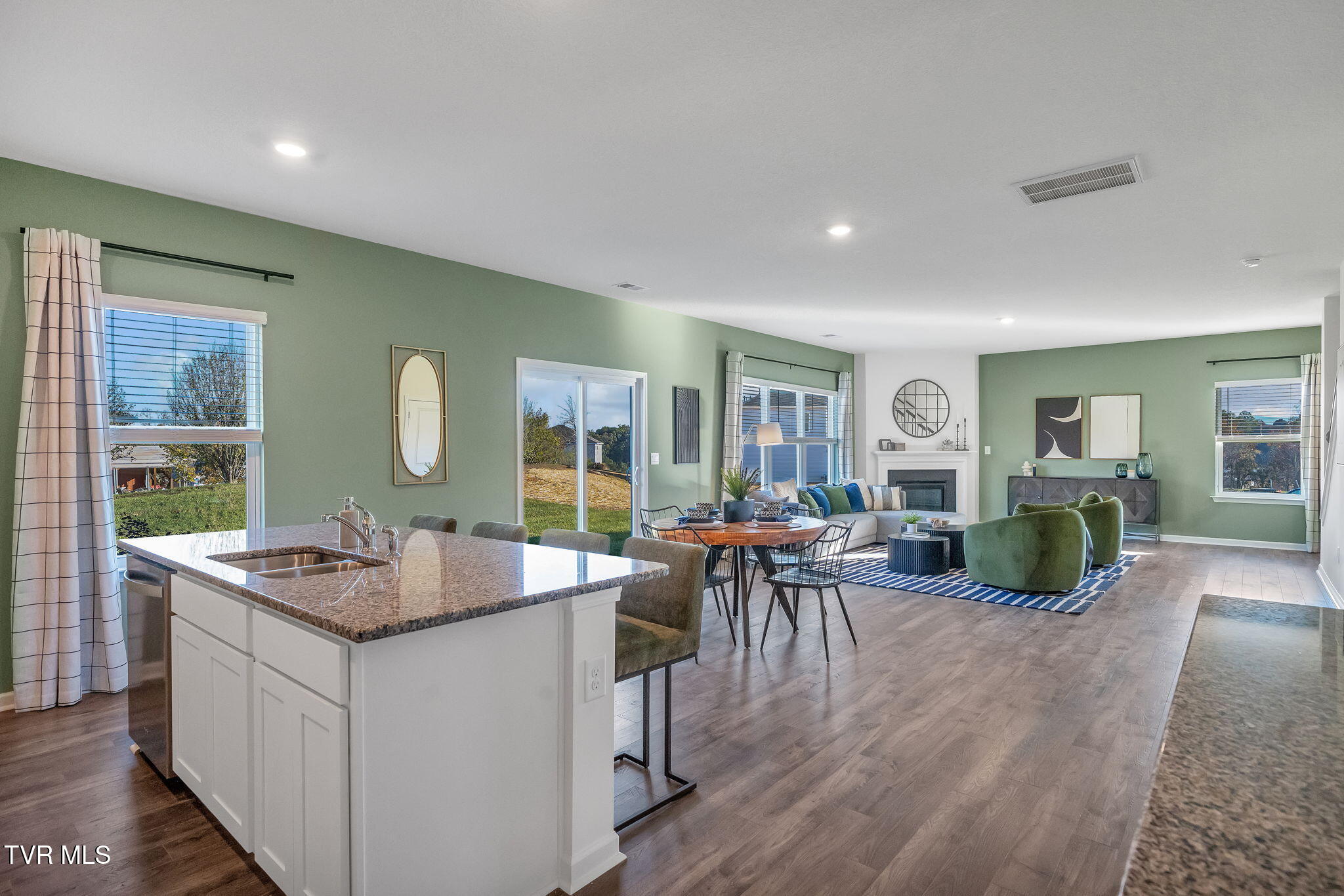 229 Artist Avenue