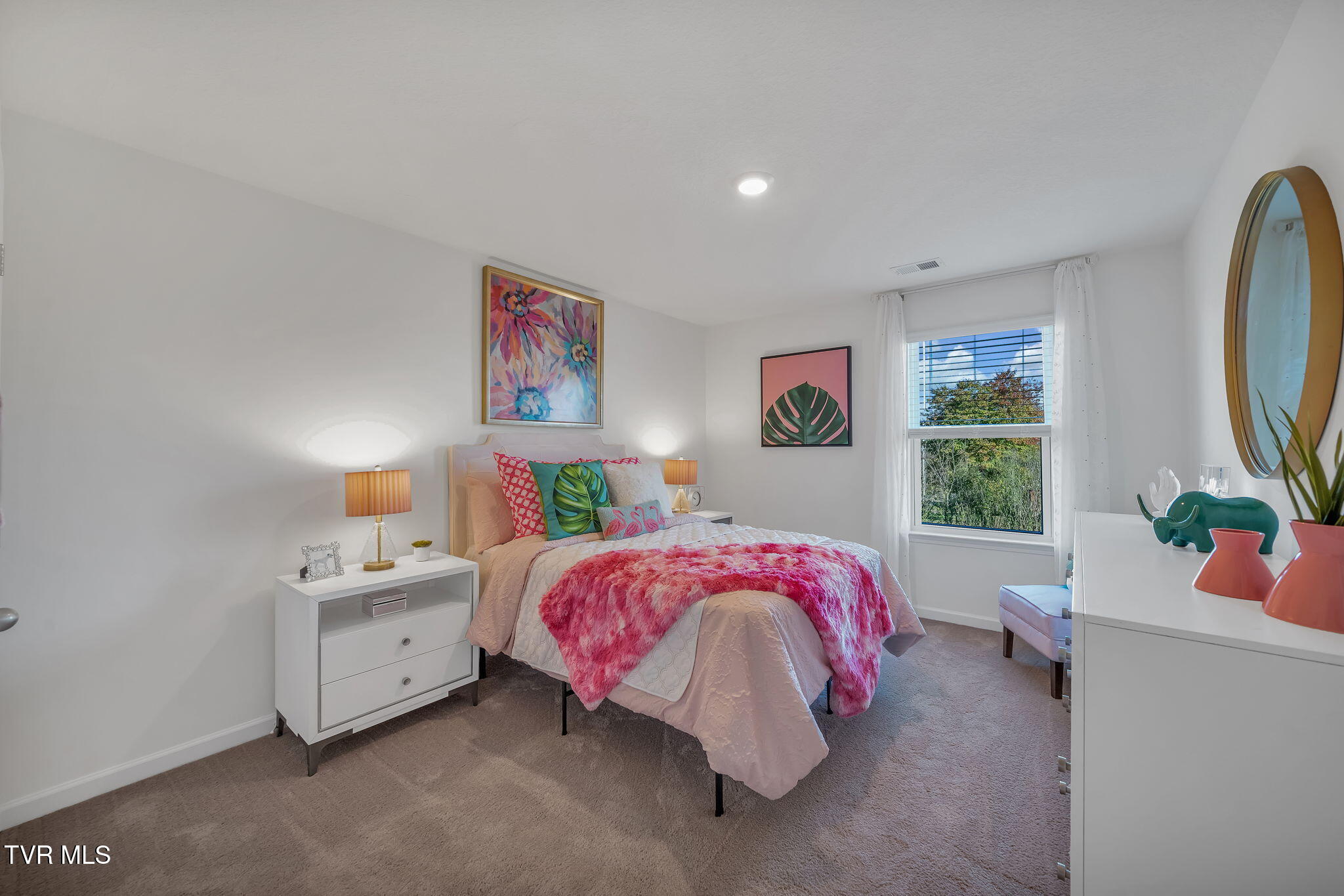 229 Artist Avenue