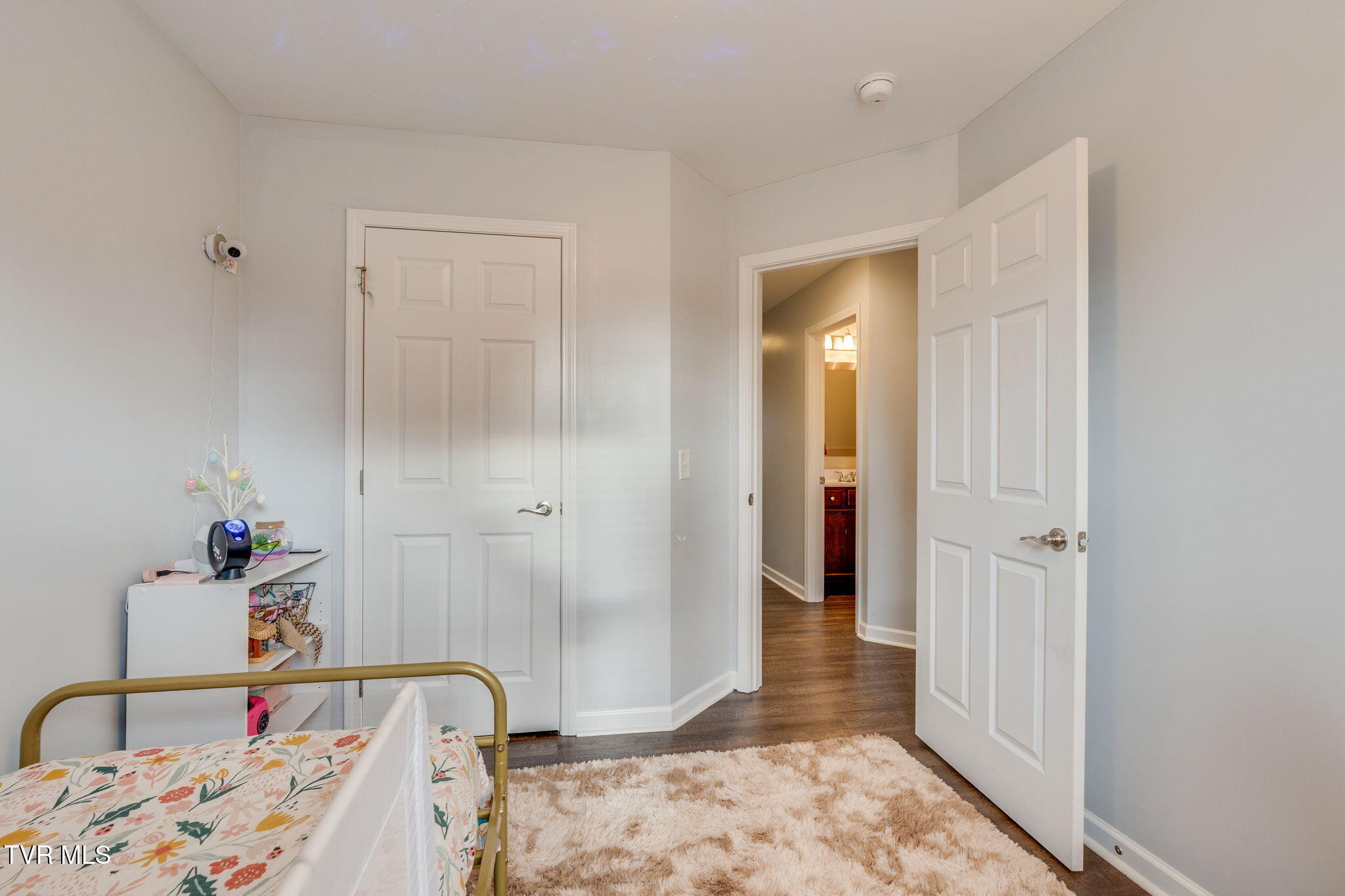 425 Manchester Place -