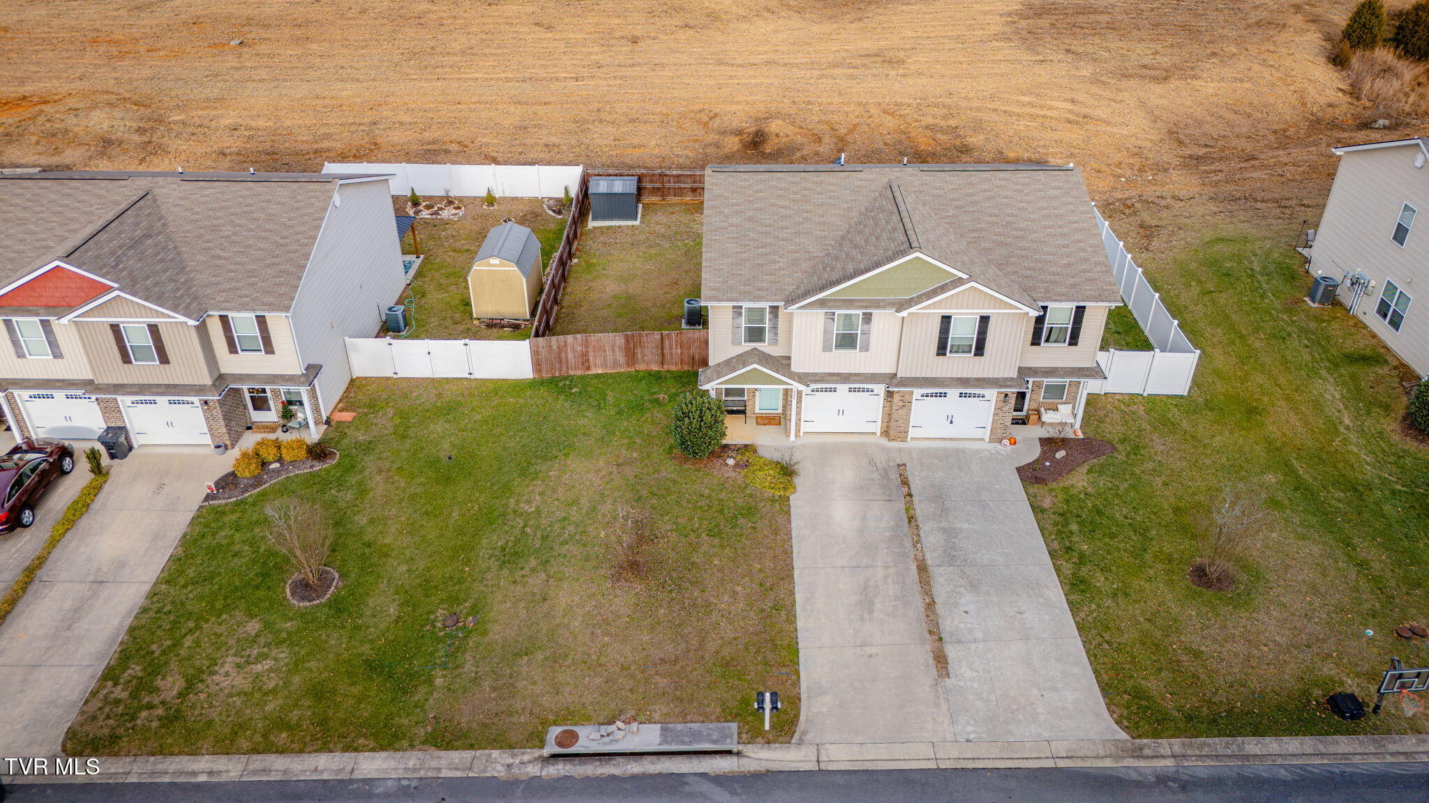 425 Manchester Place -