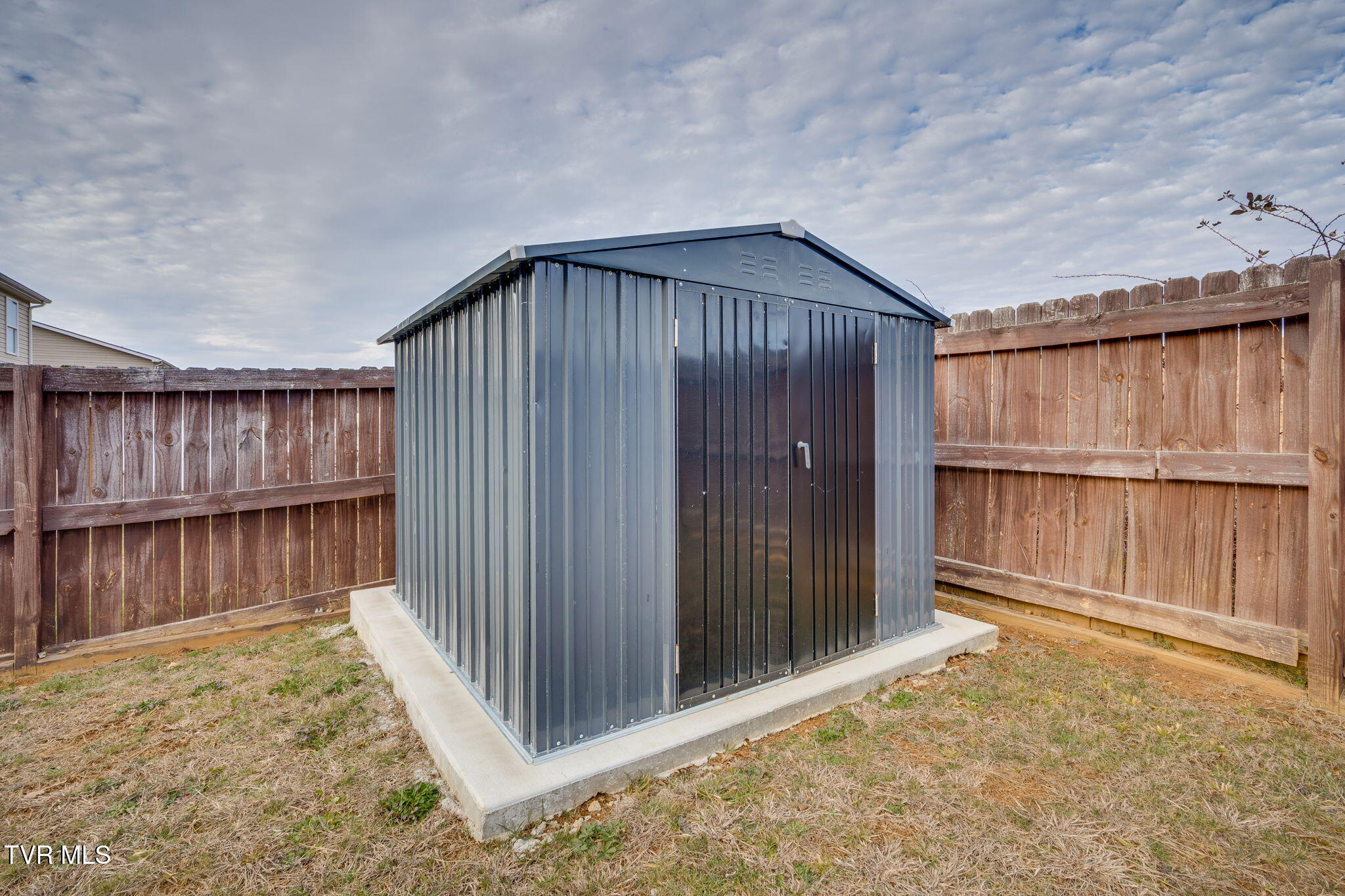 425 Manchester Place -