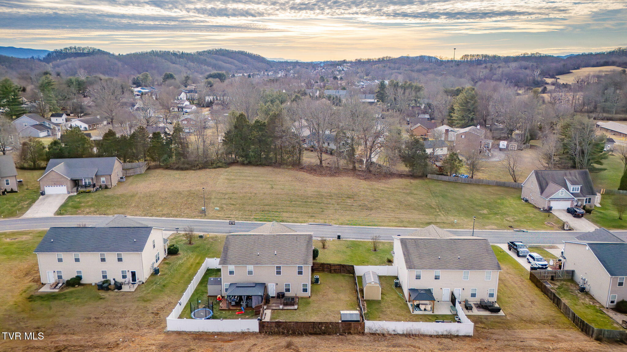 425 Manchester Place -