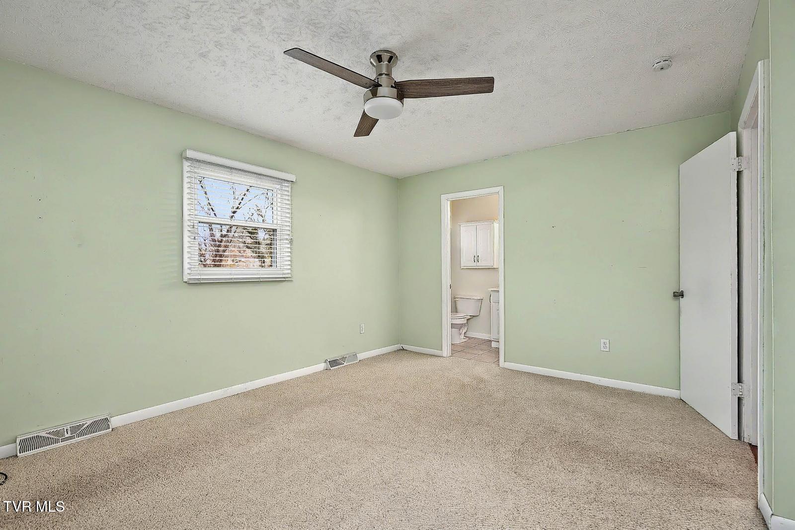 1140 Eastbrook Drive