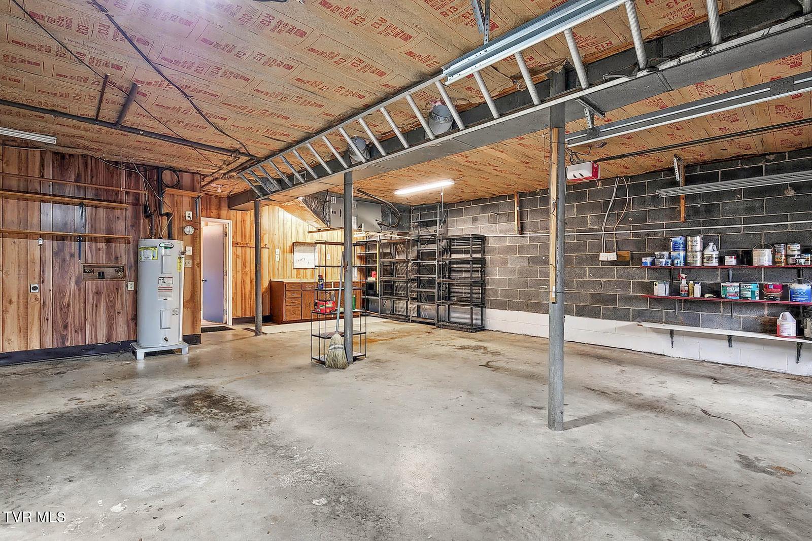 1140 Eastbrook Drive