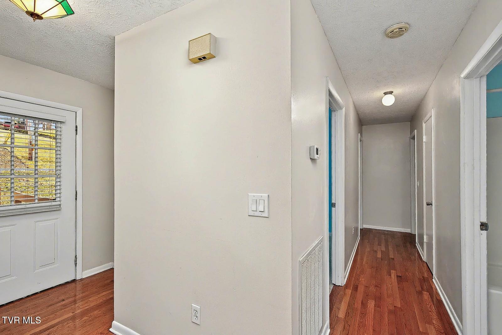 1140 Eastbrook Drive