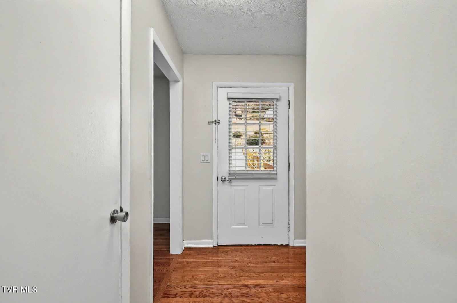 1140 Eastbrook Drive