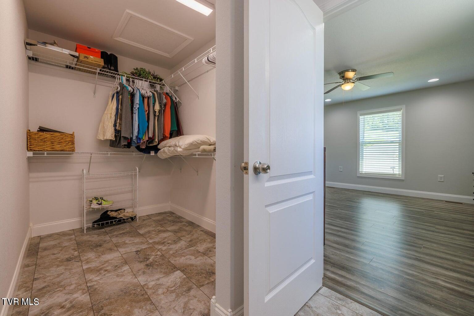 144 Maple Crest