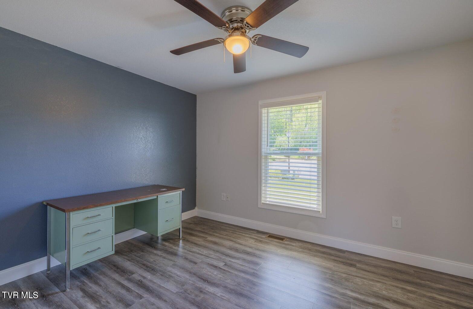 144 Maple Crest