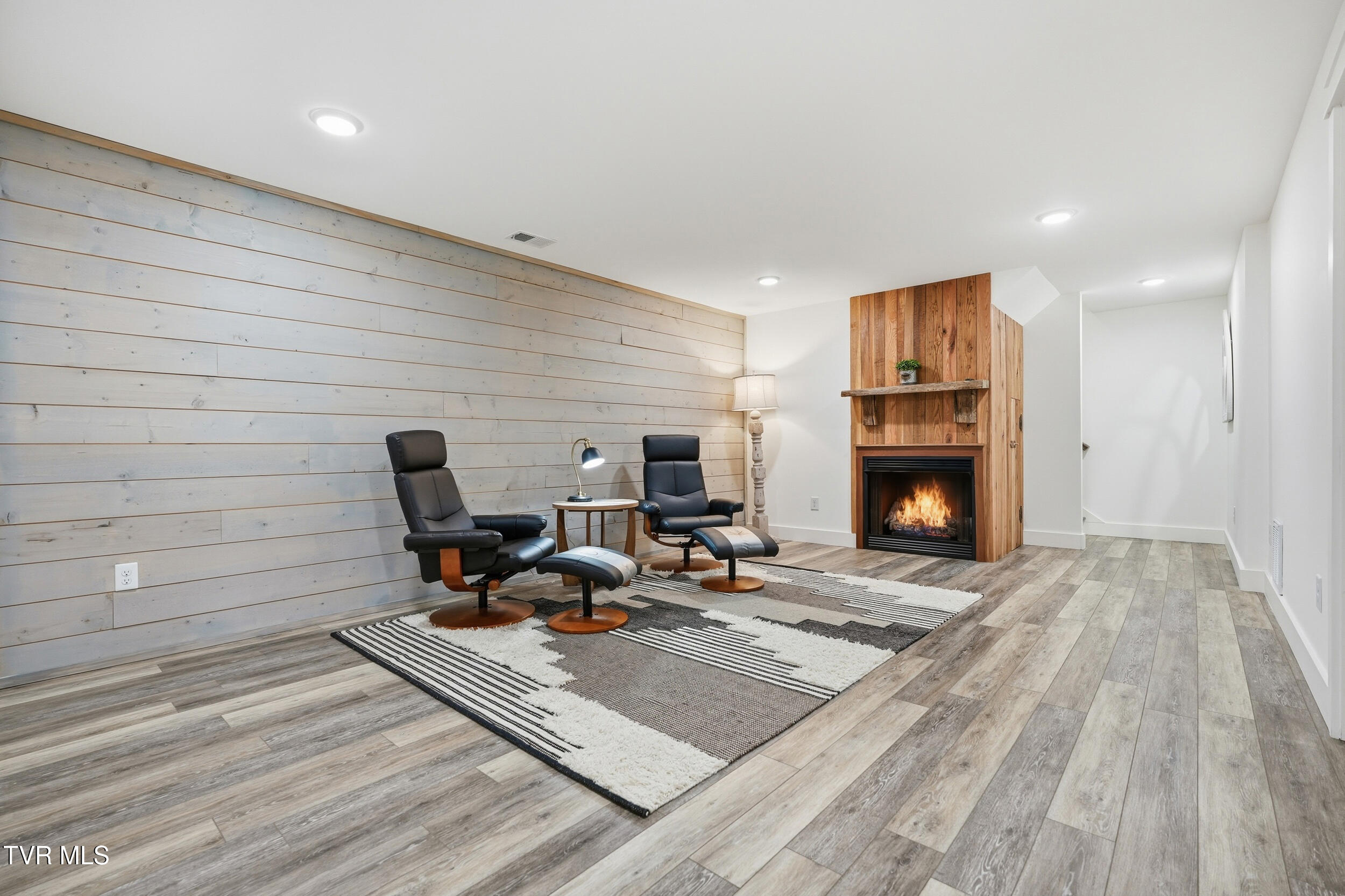 707 South Cherokee Street