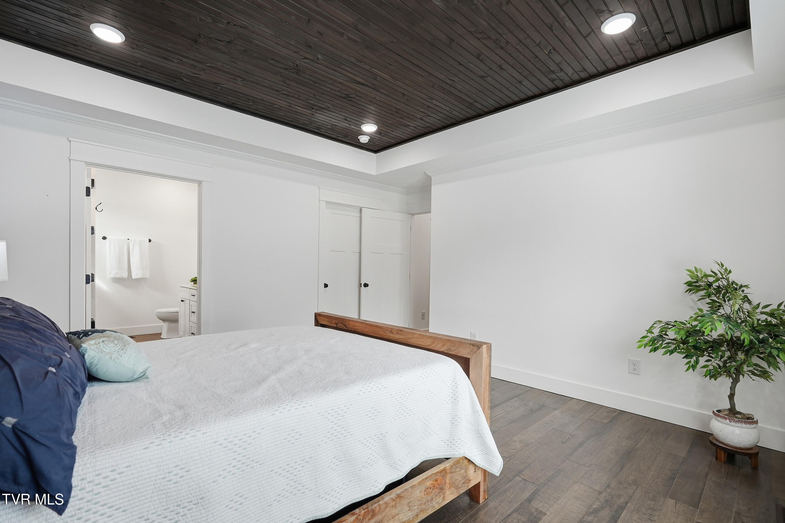 707 South Cherokee Street