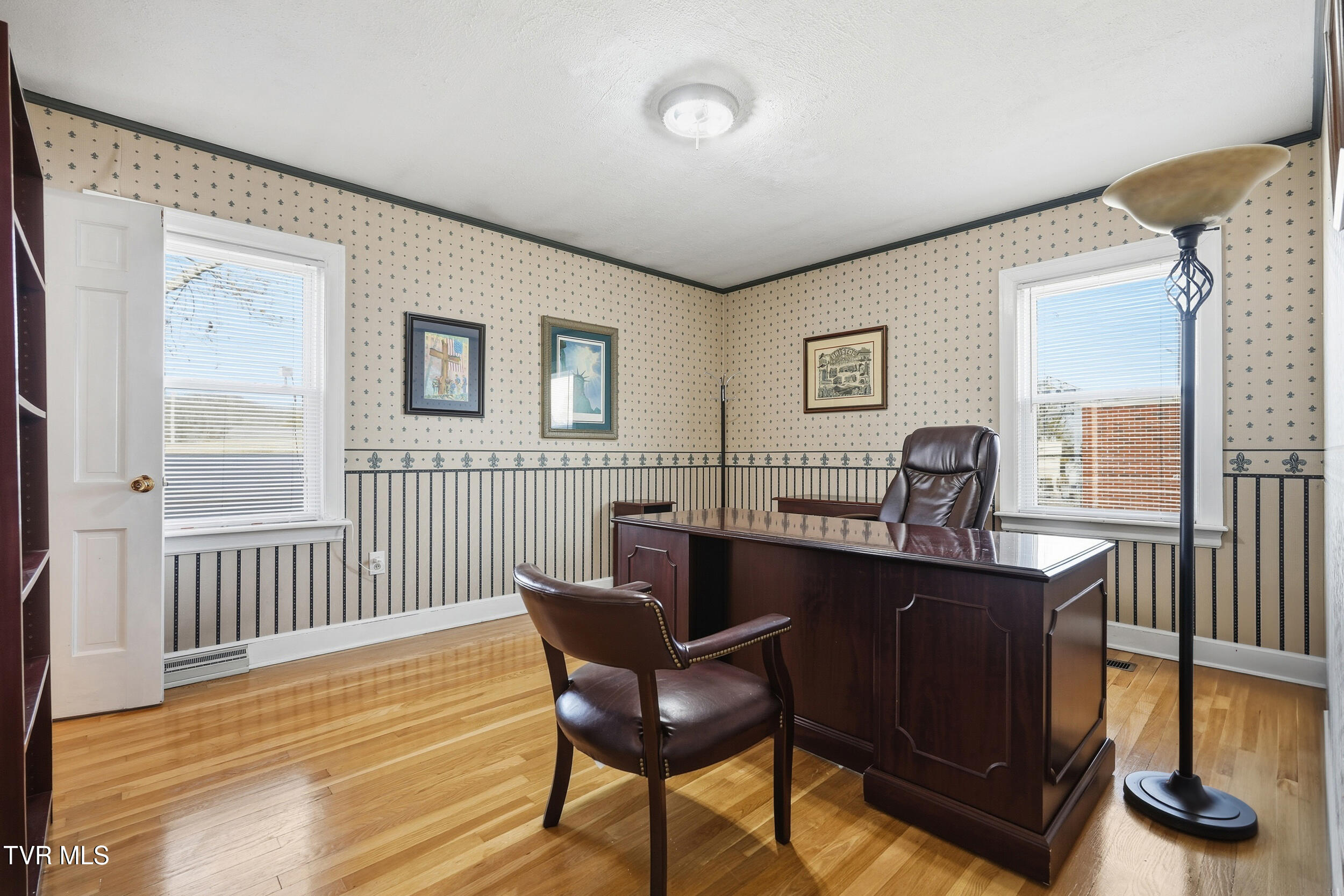 1510 Bluff City Highway