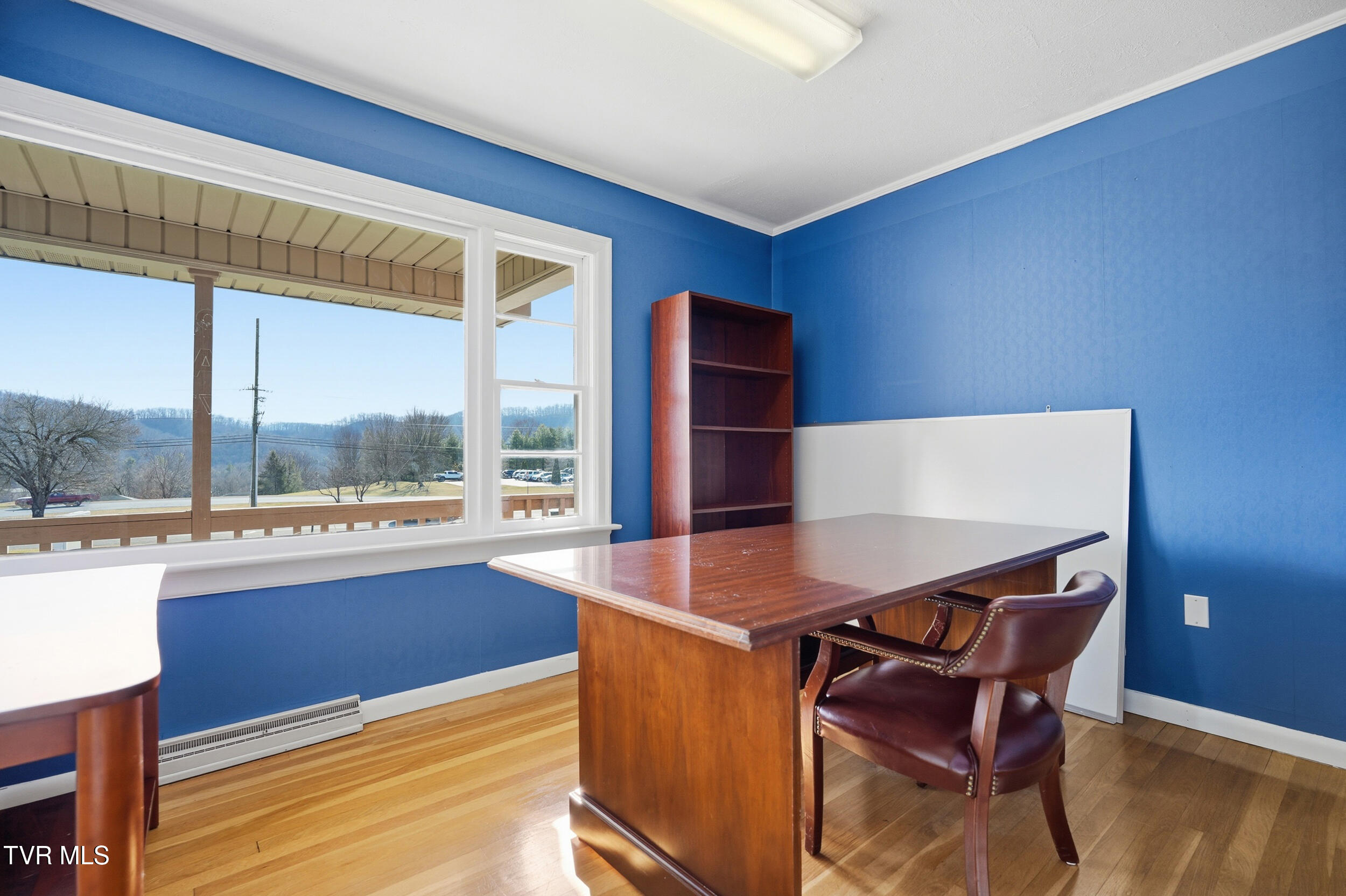 1510 Bluff City Highway