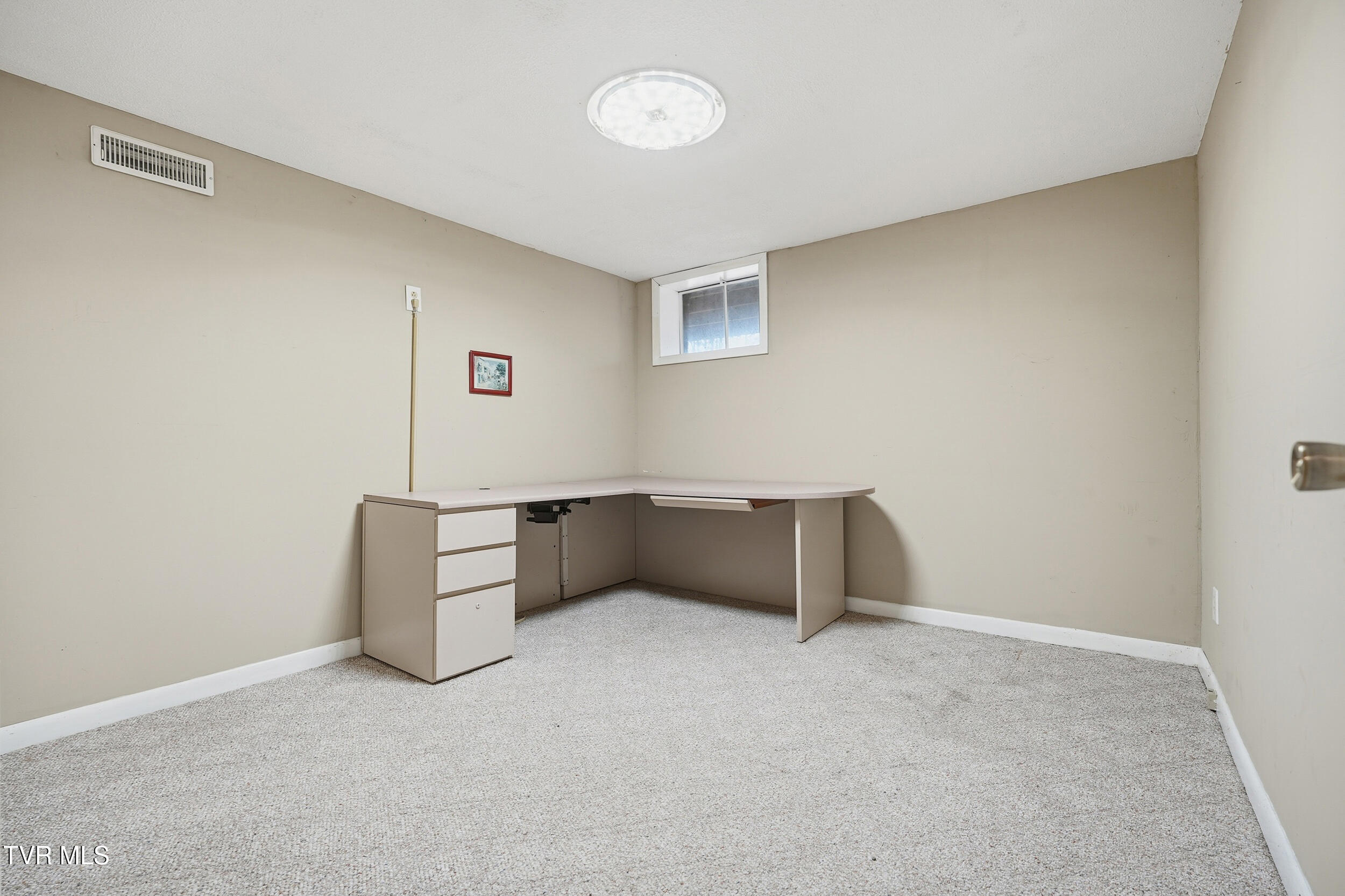 1510 Bluff City Highway