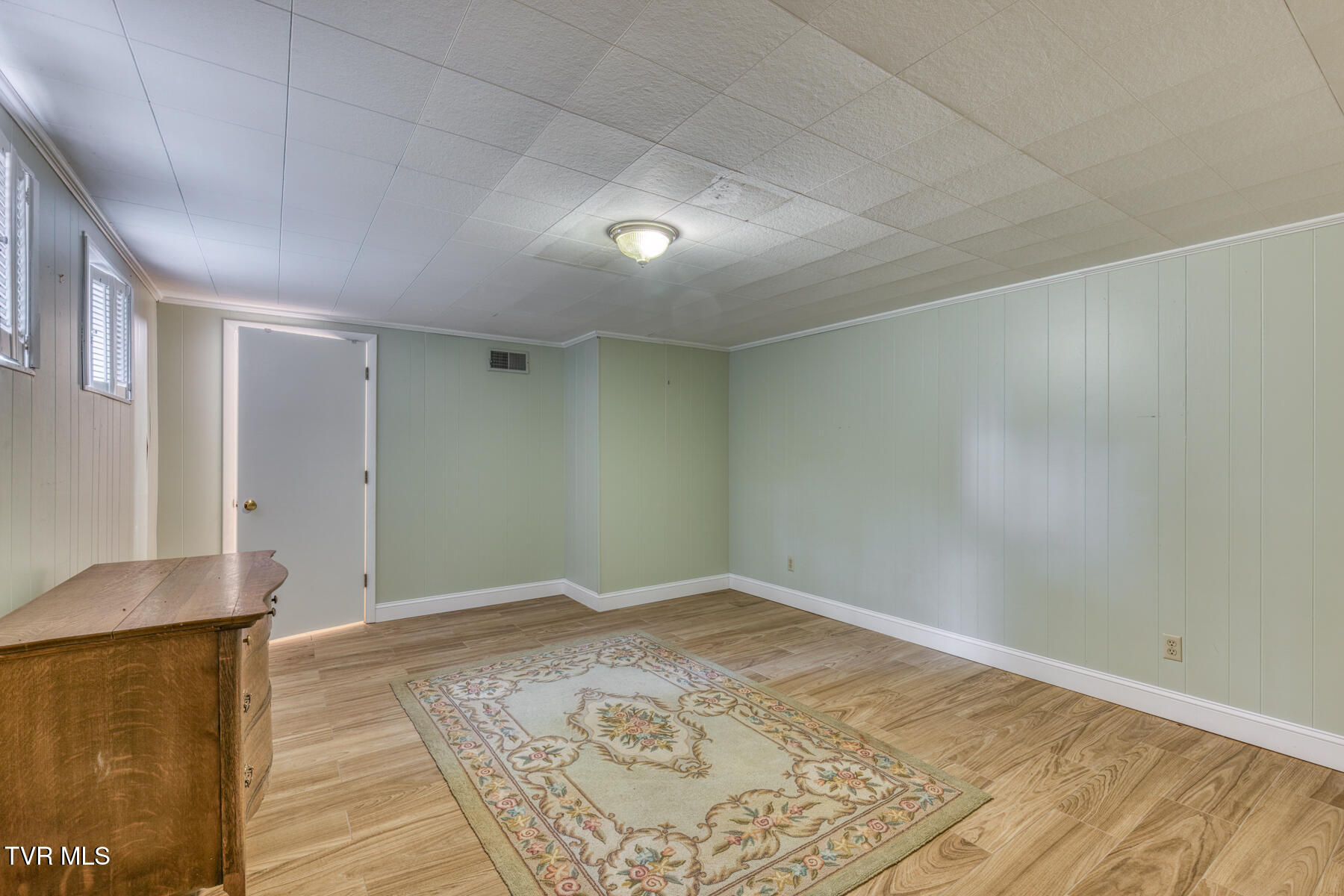 305 Overbrook Drive