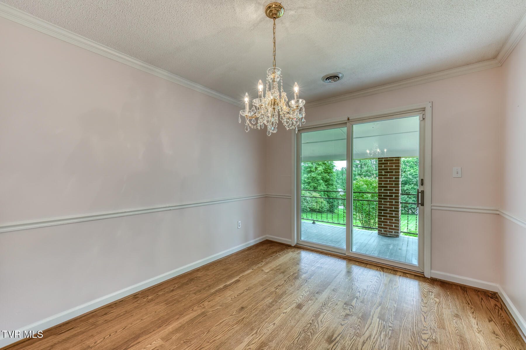 305 Overbrook Drive