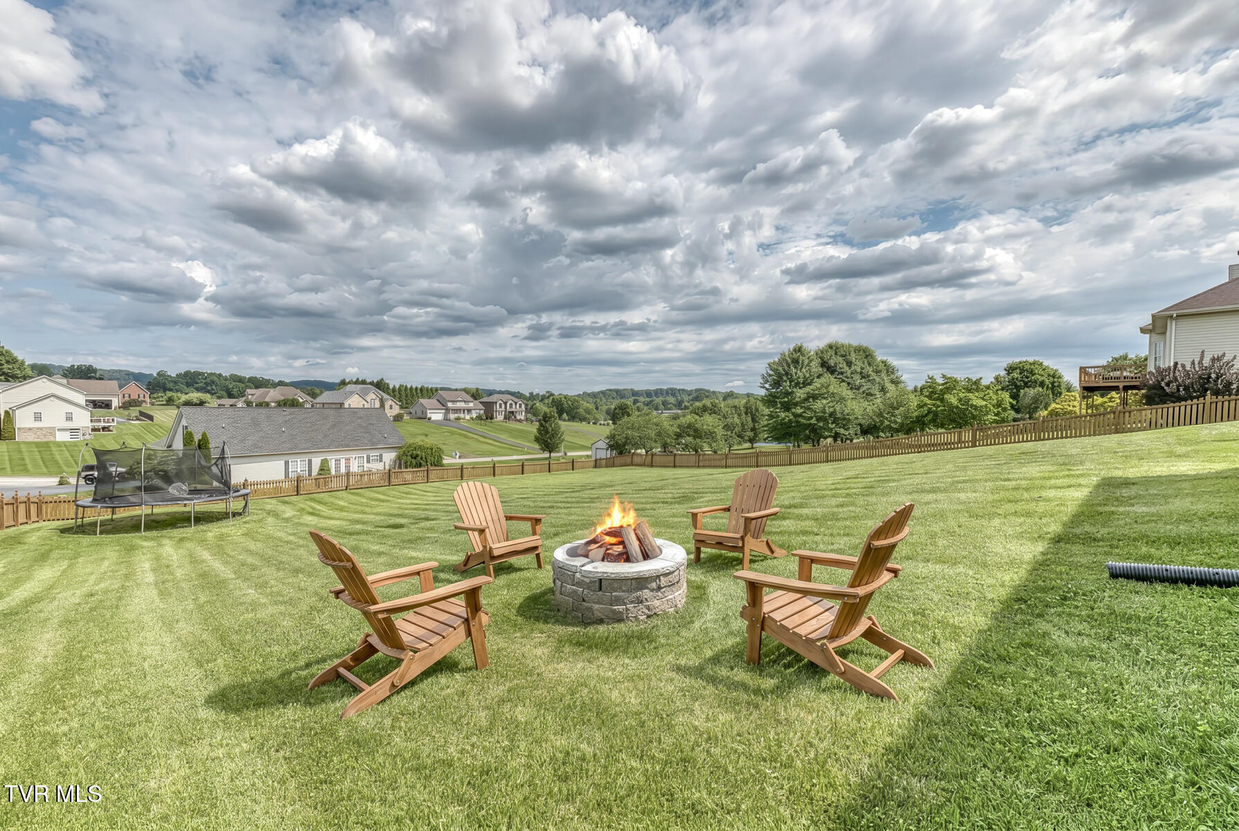 228 Country Meadows Circle