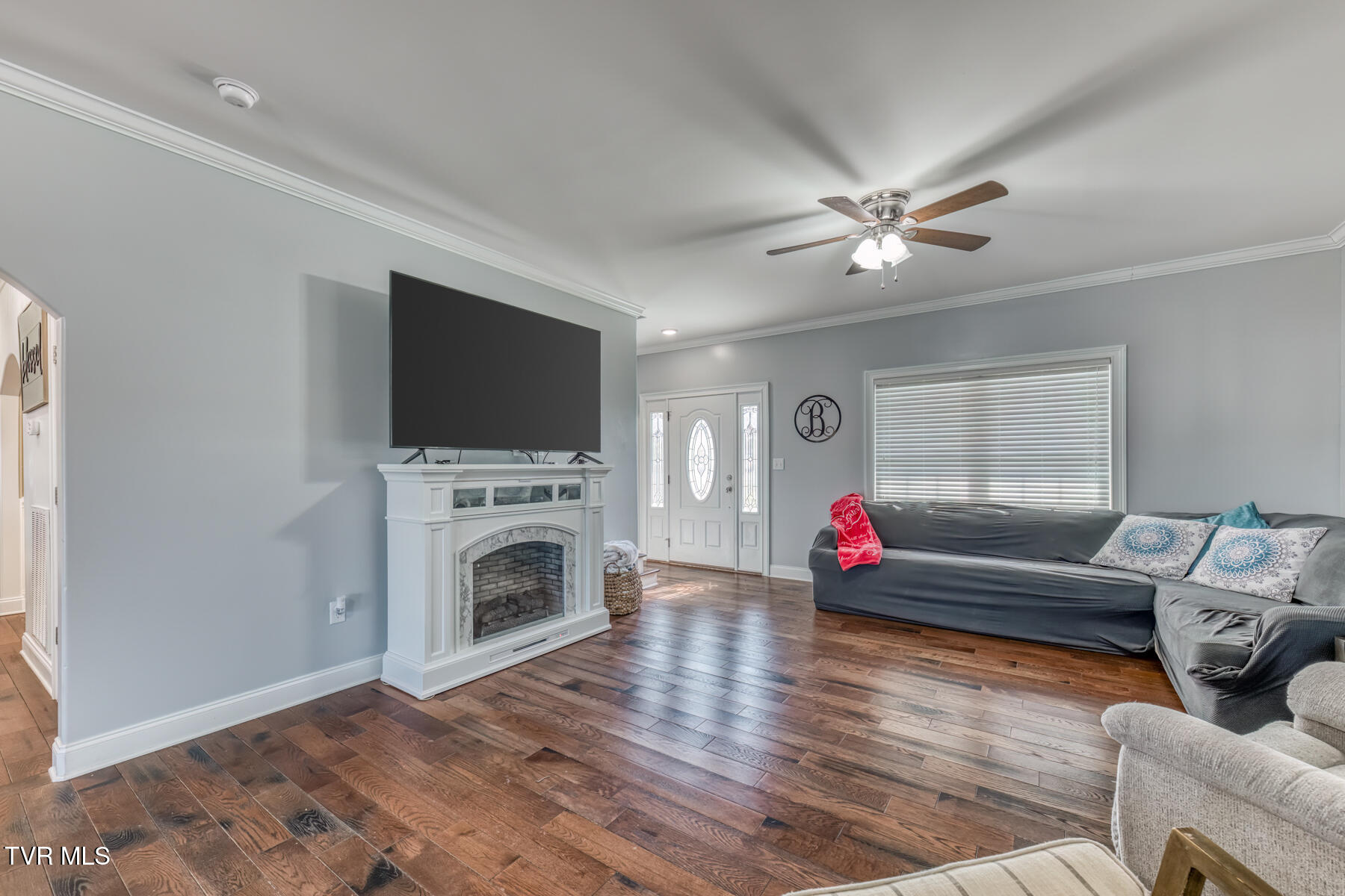 228 Country Meadows Circle