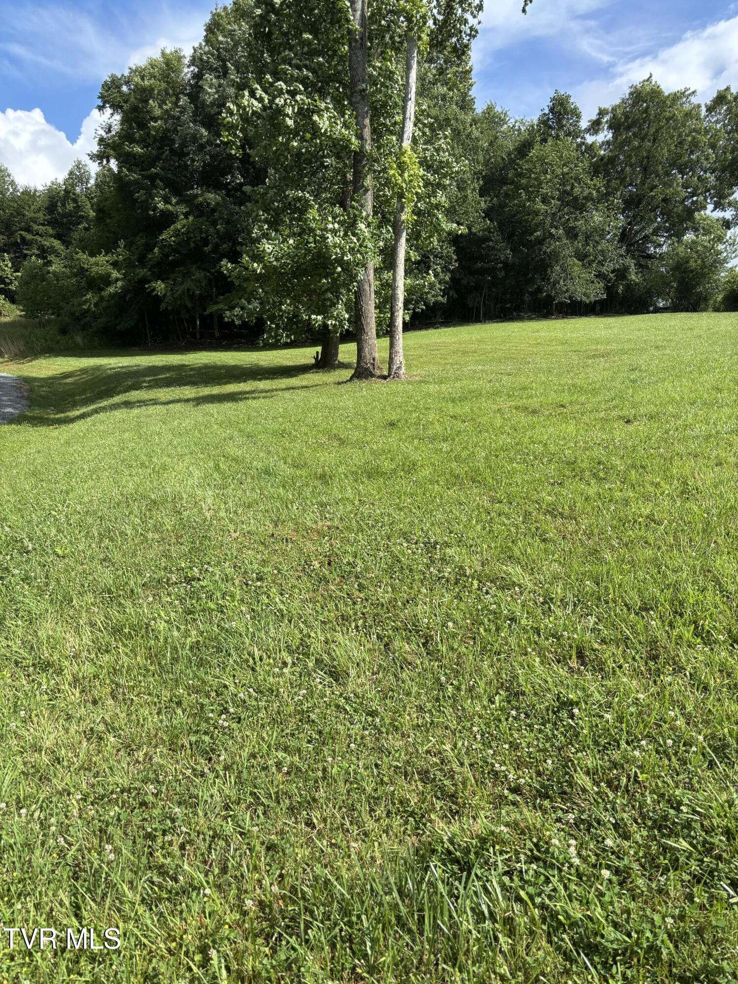 1095 Reynolds Road
