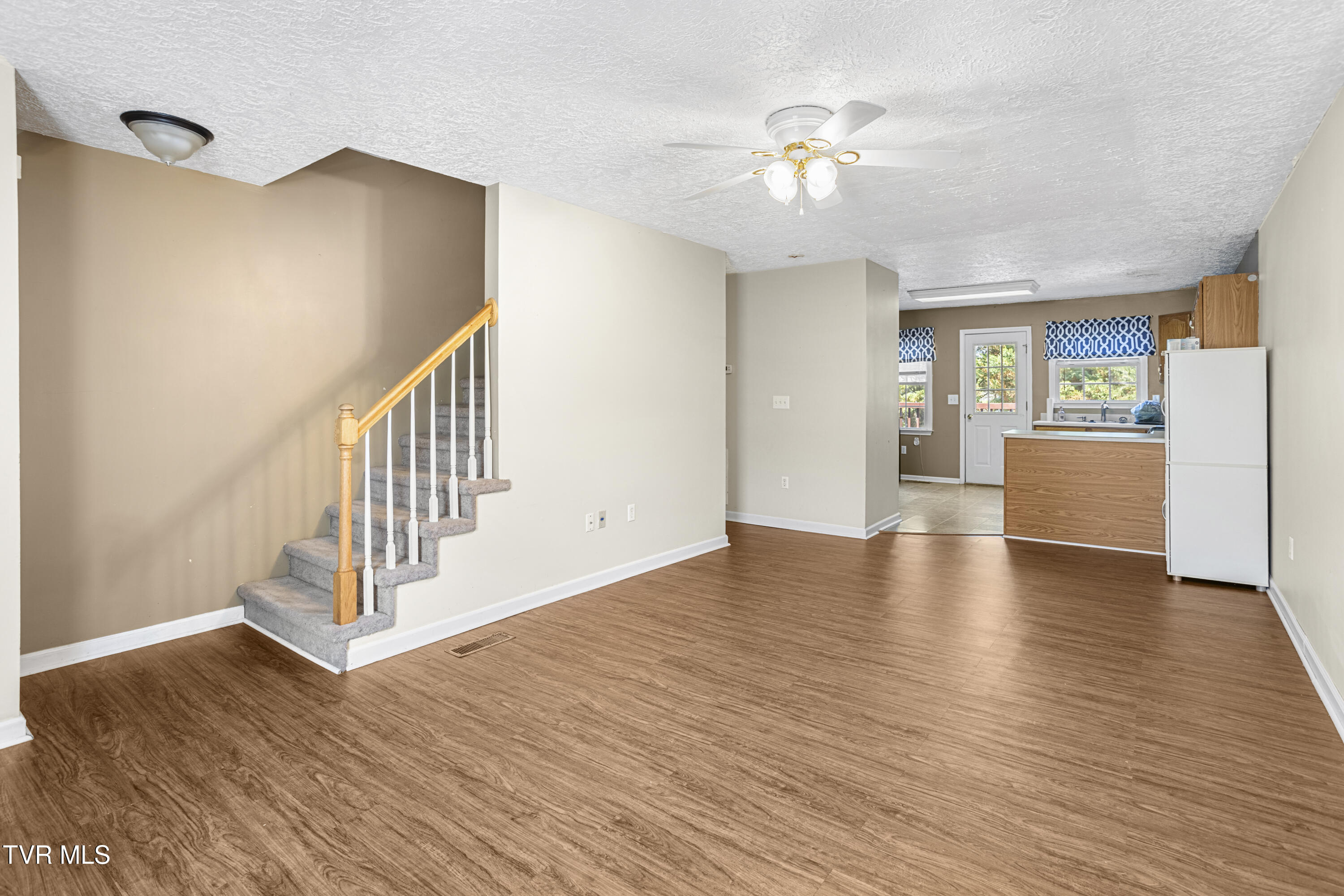 660 Beaverview Drive 660