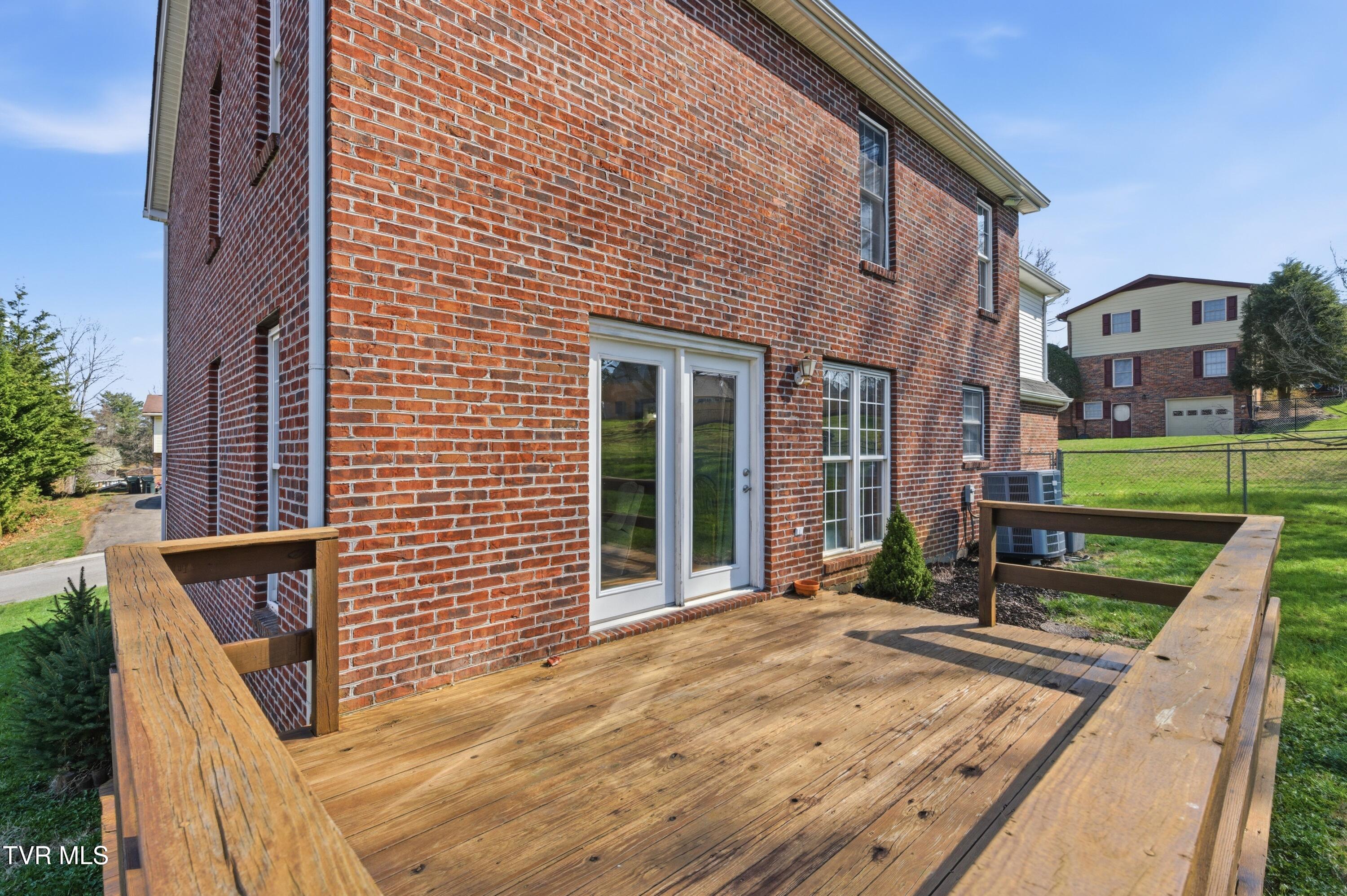 249 Mosswood Lane
