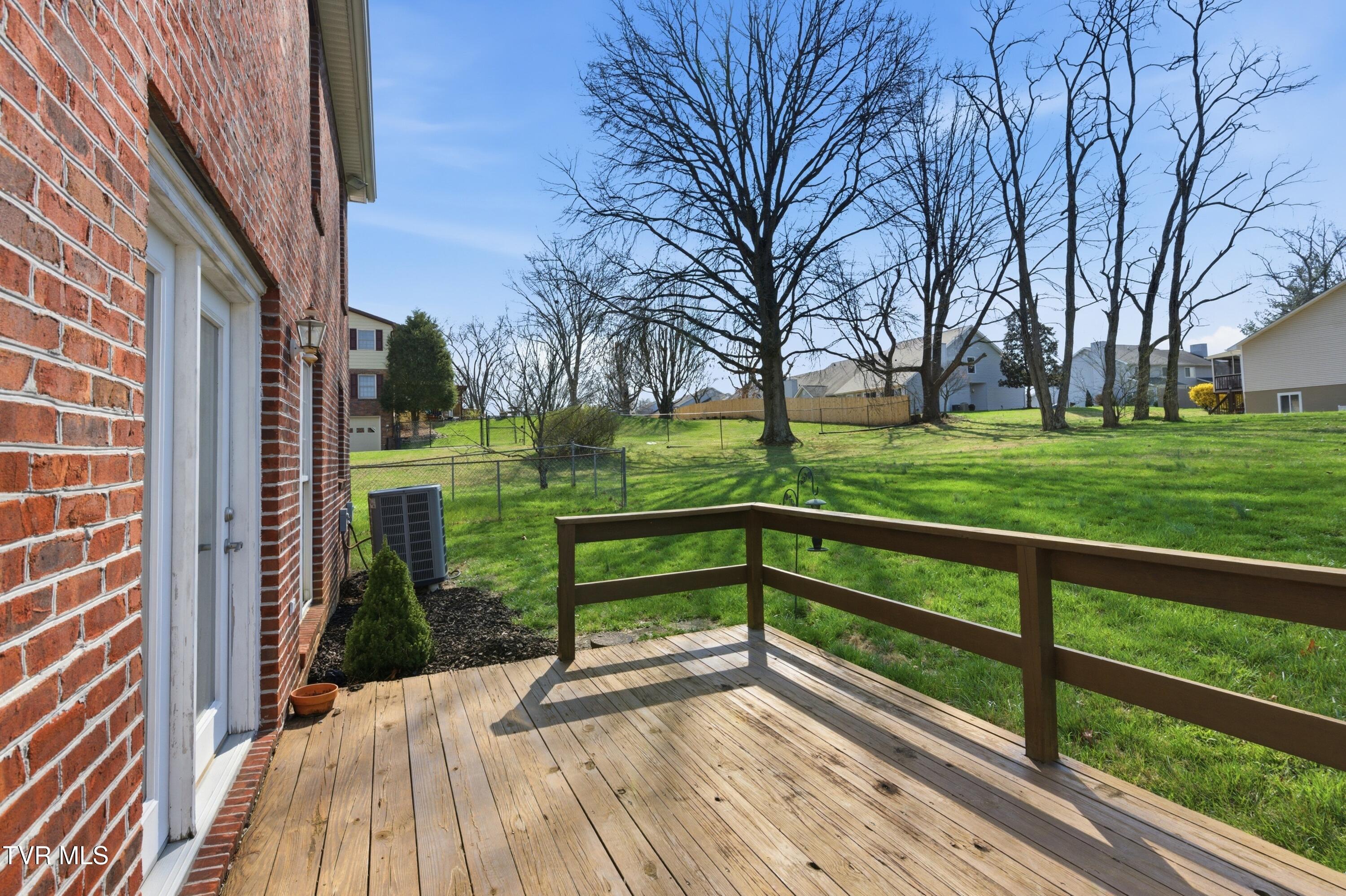 249 Mosswood Lane