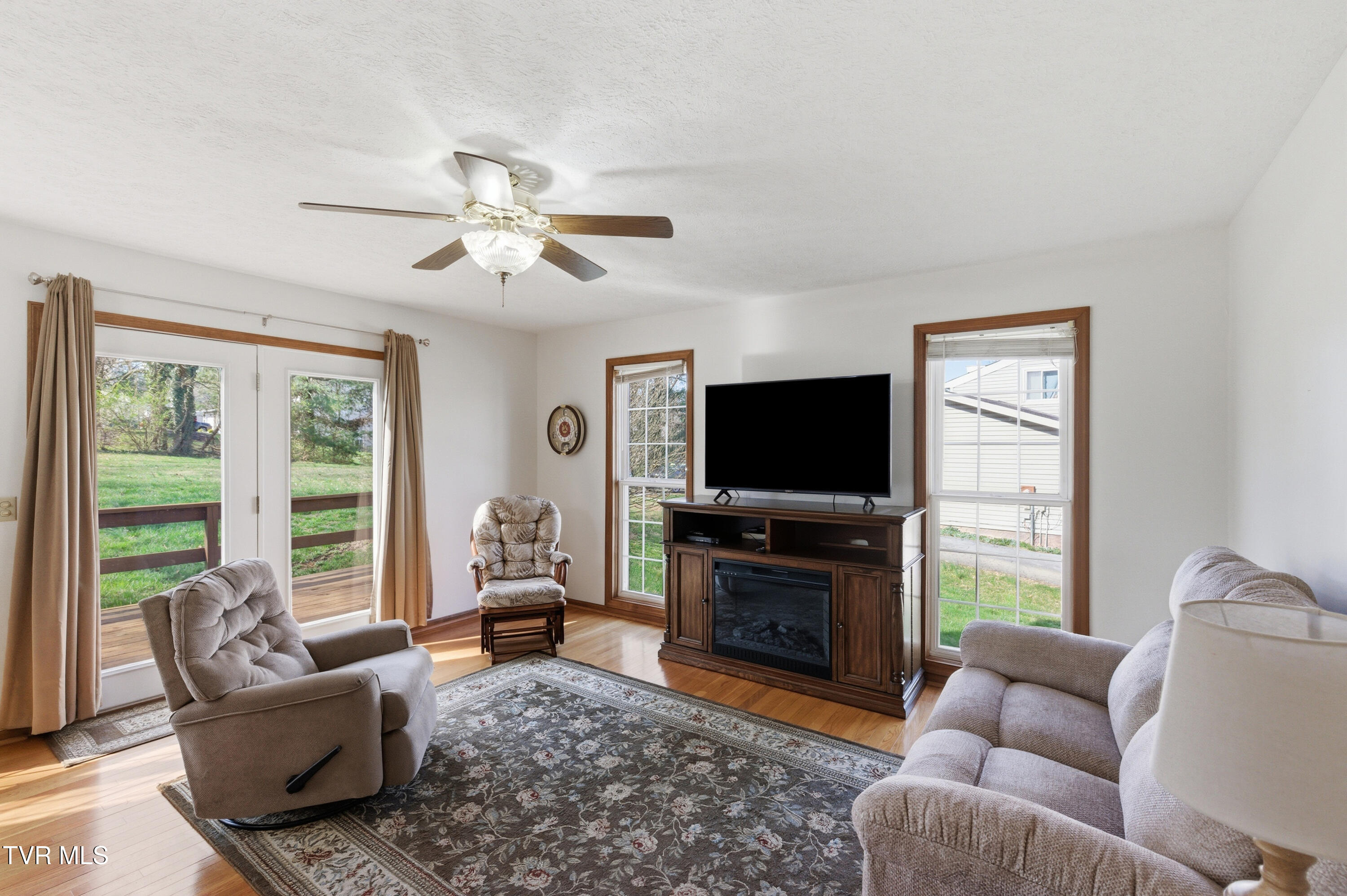 249 Mosswood Lane