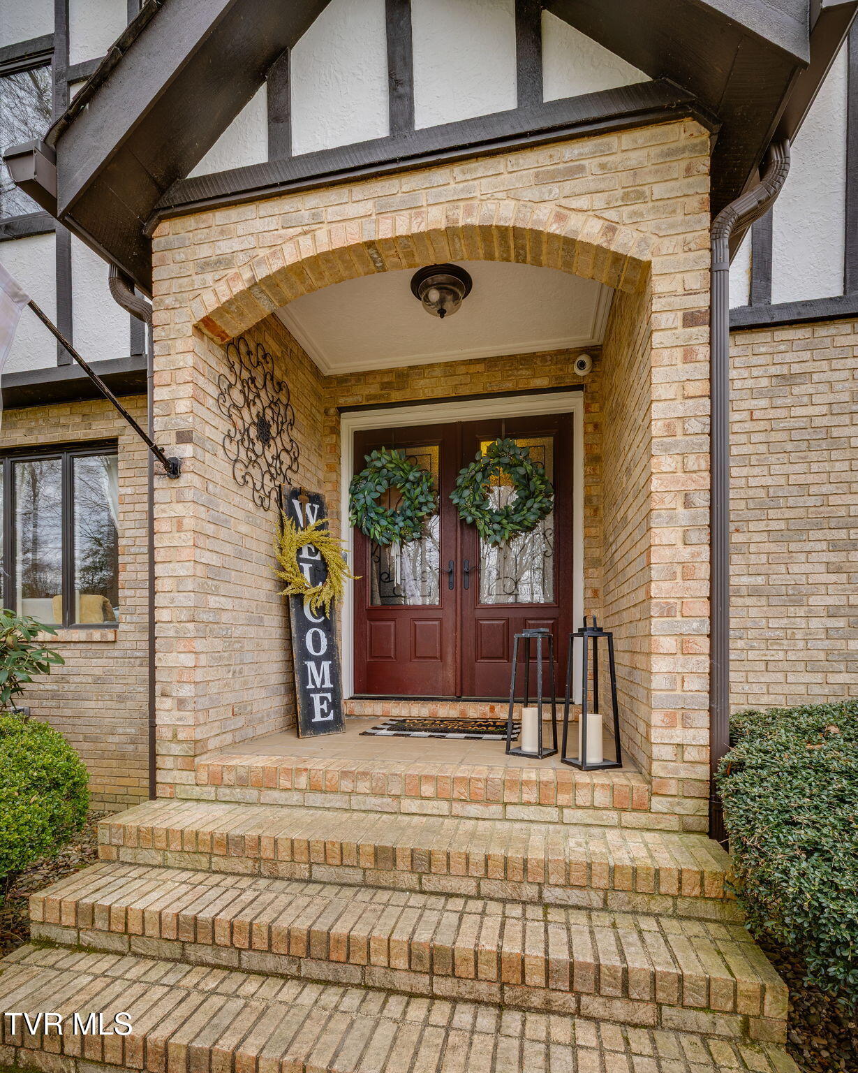 2506 Beechwood Drive