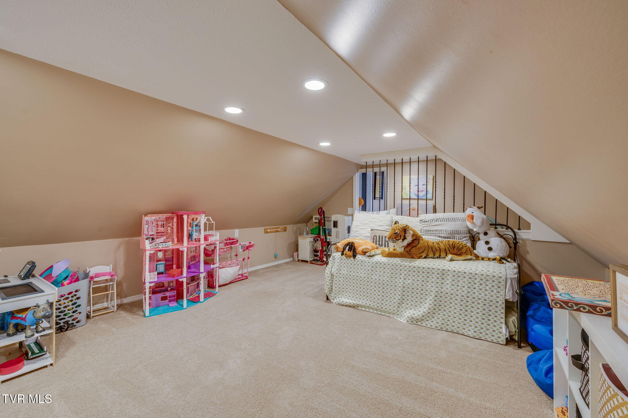 2506 Beechwood Drive