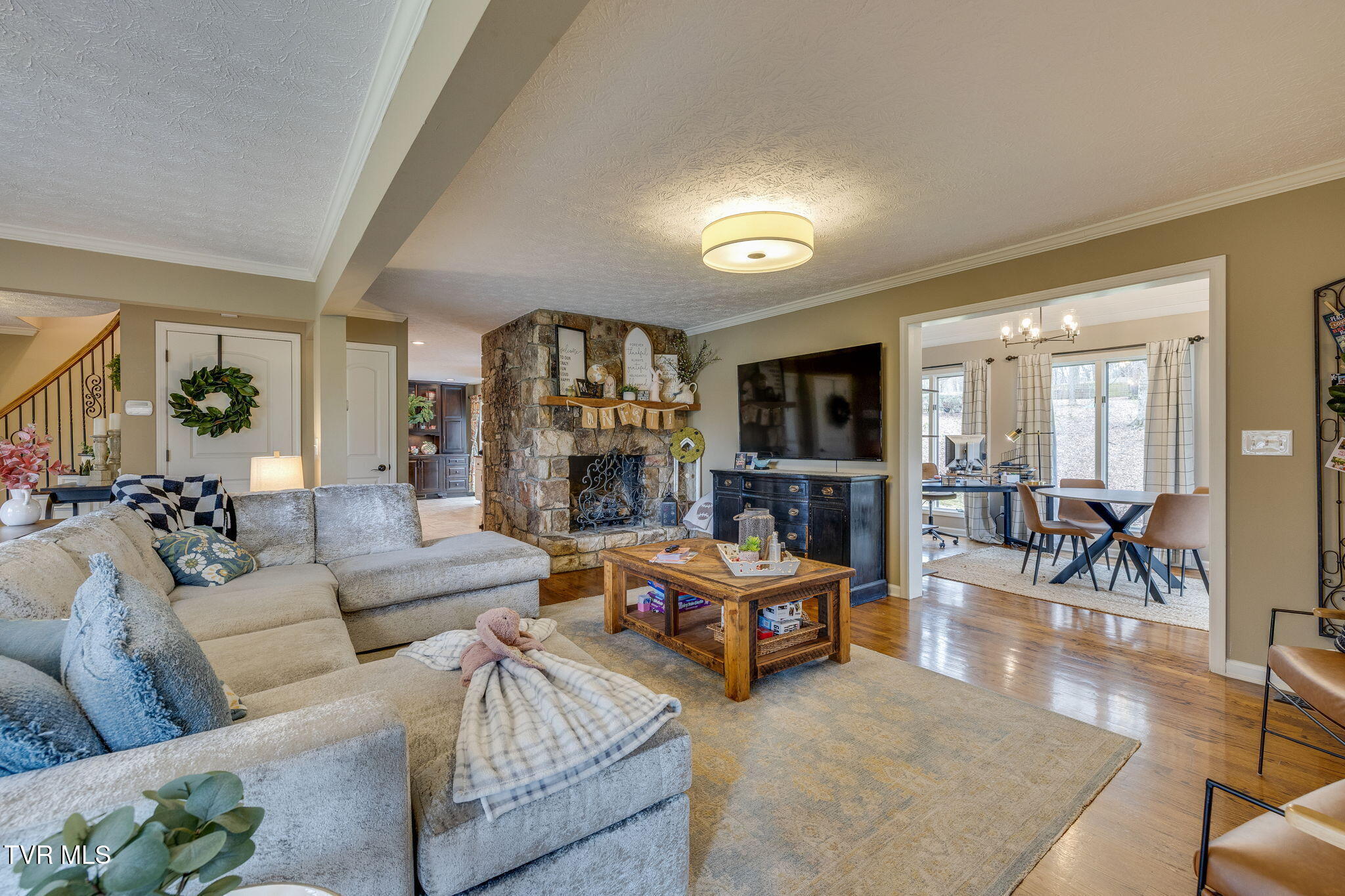 2506 Beechwood Drive