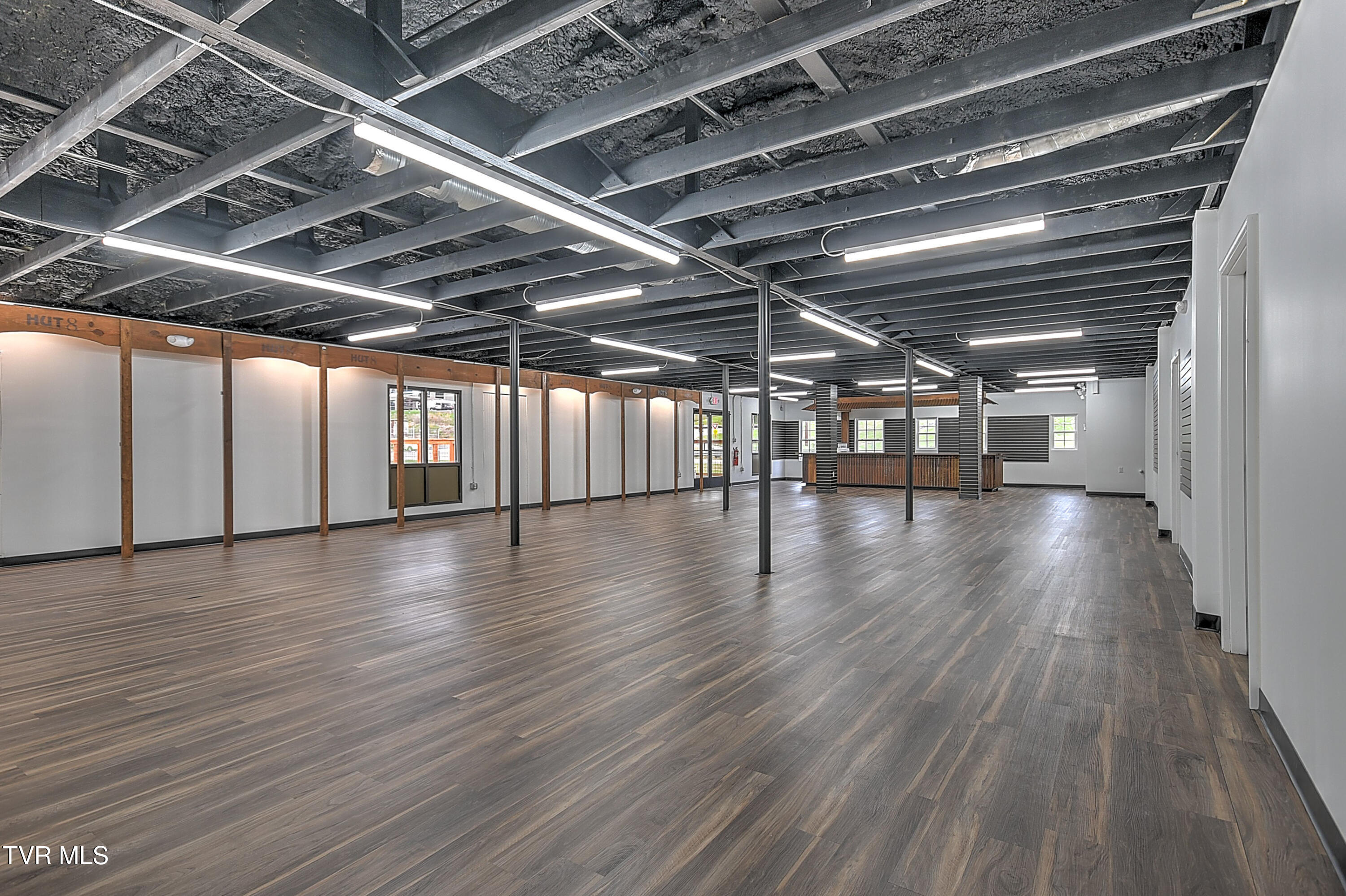 3100 North Roan Street