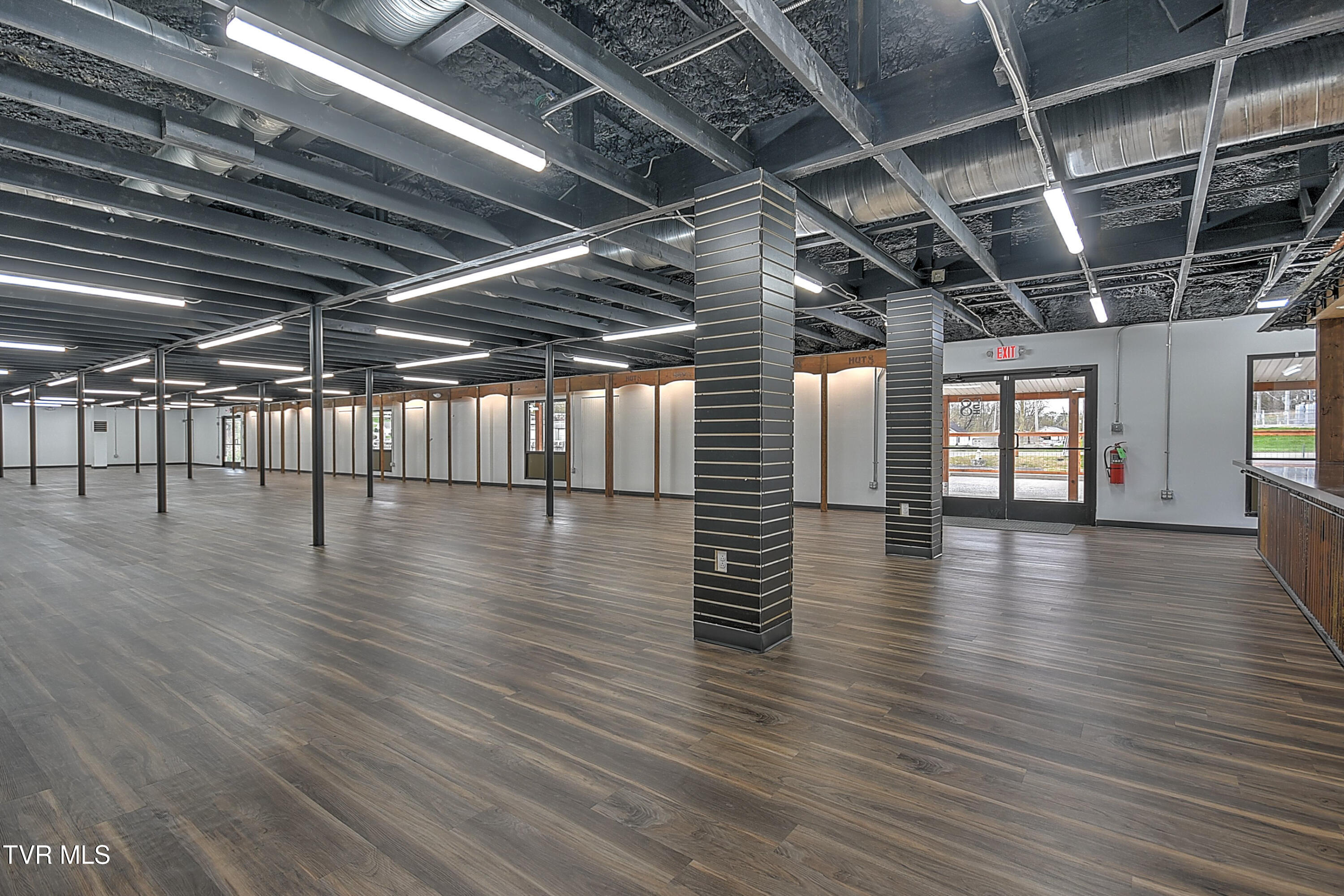 3100 North Roan Street