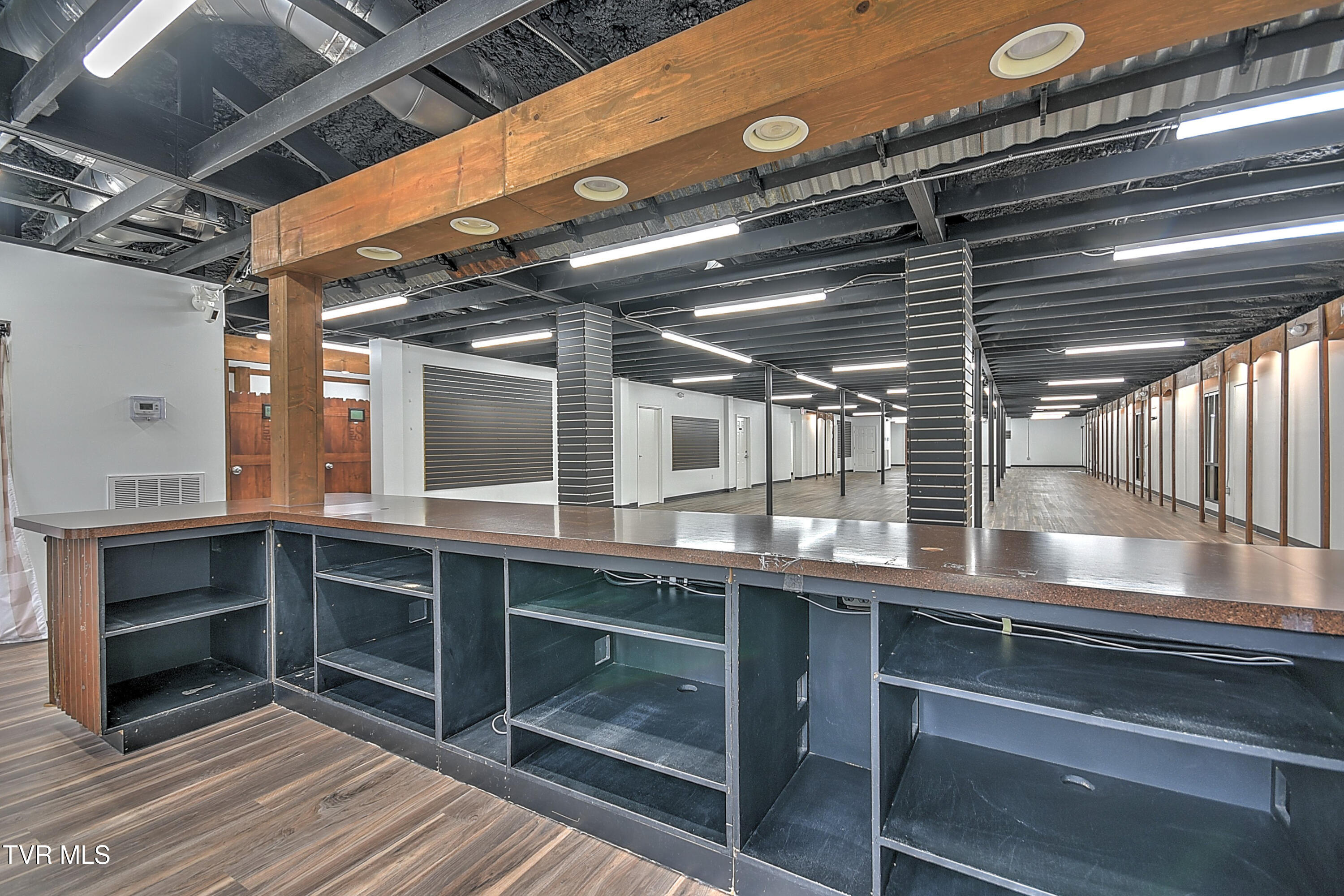 3100 North Roan Street