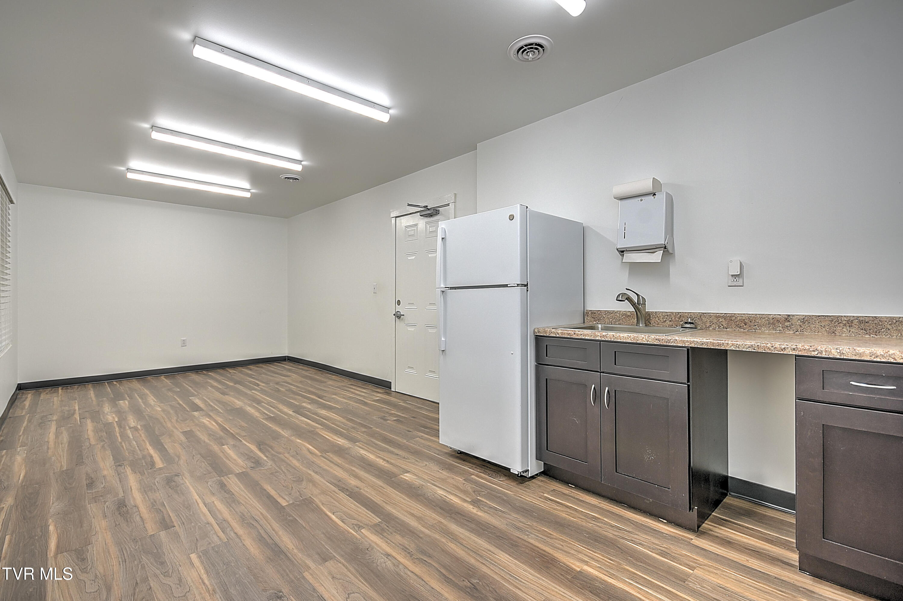 3100 North Roan Street