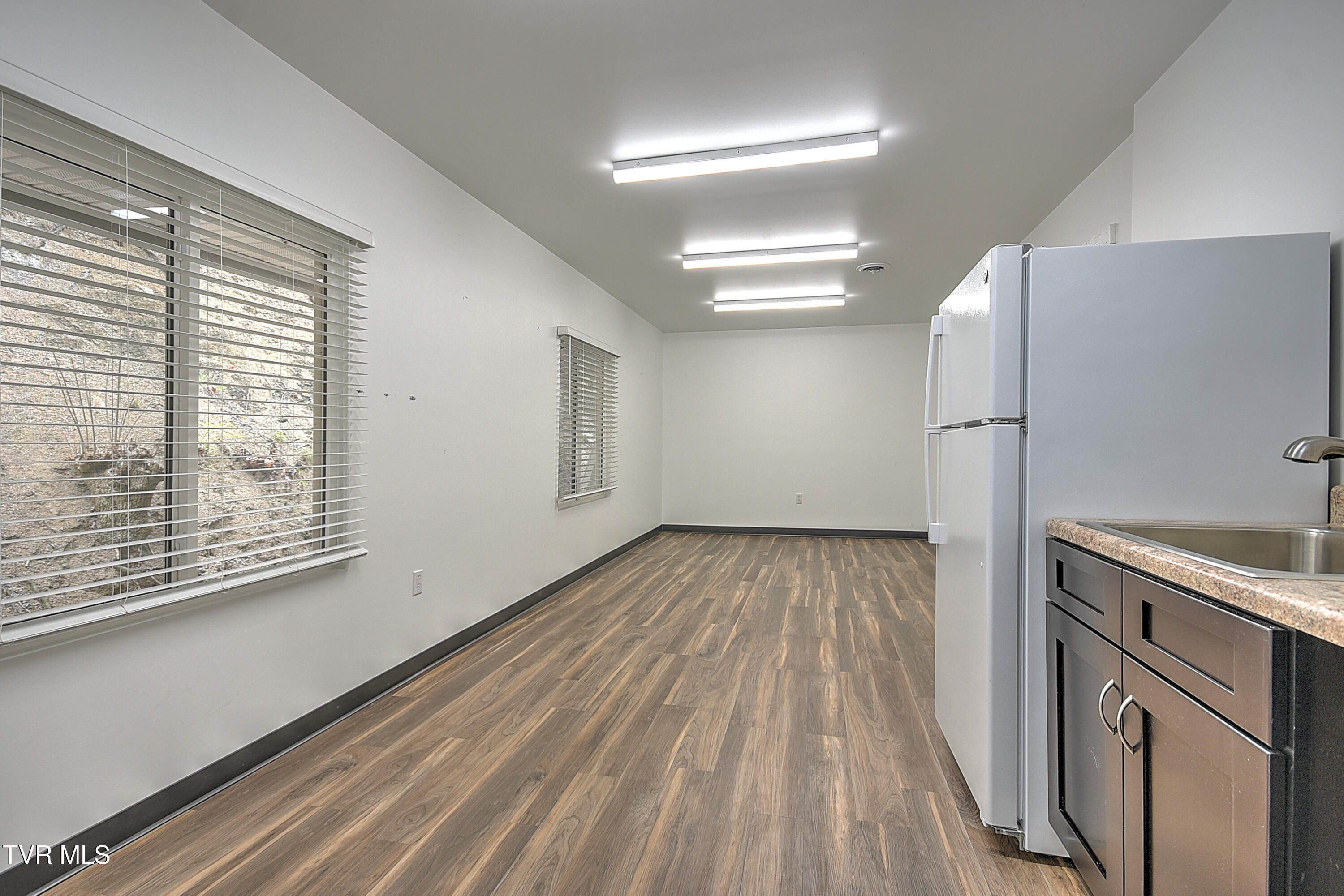 3100 North Roan Street