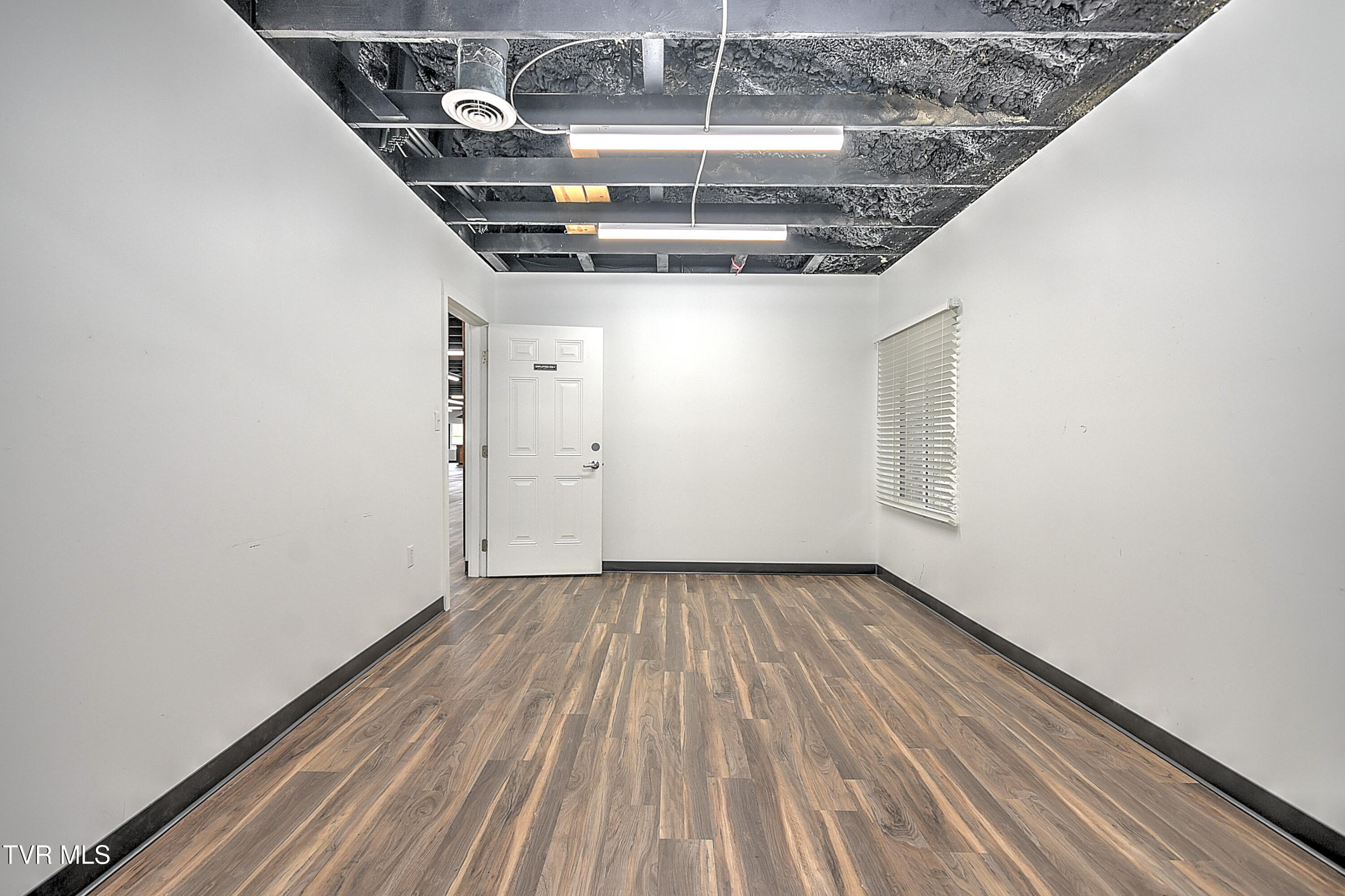 3100 North Roan Street