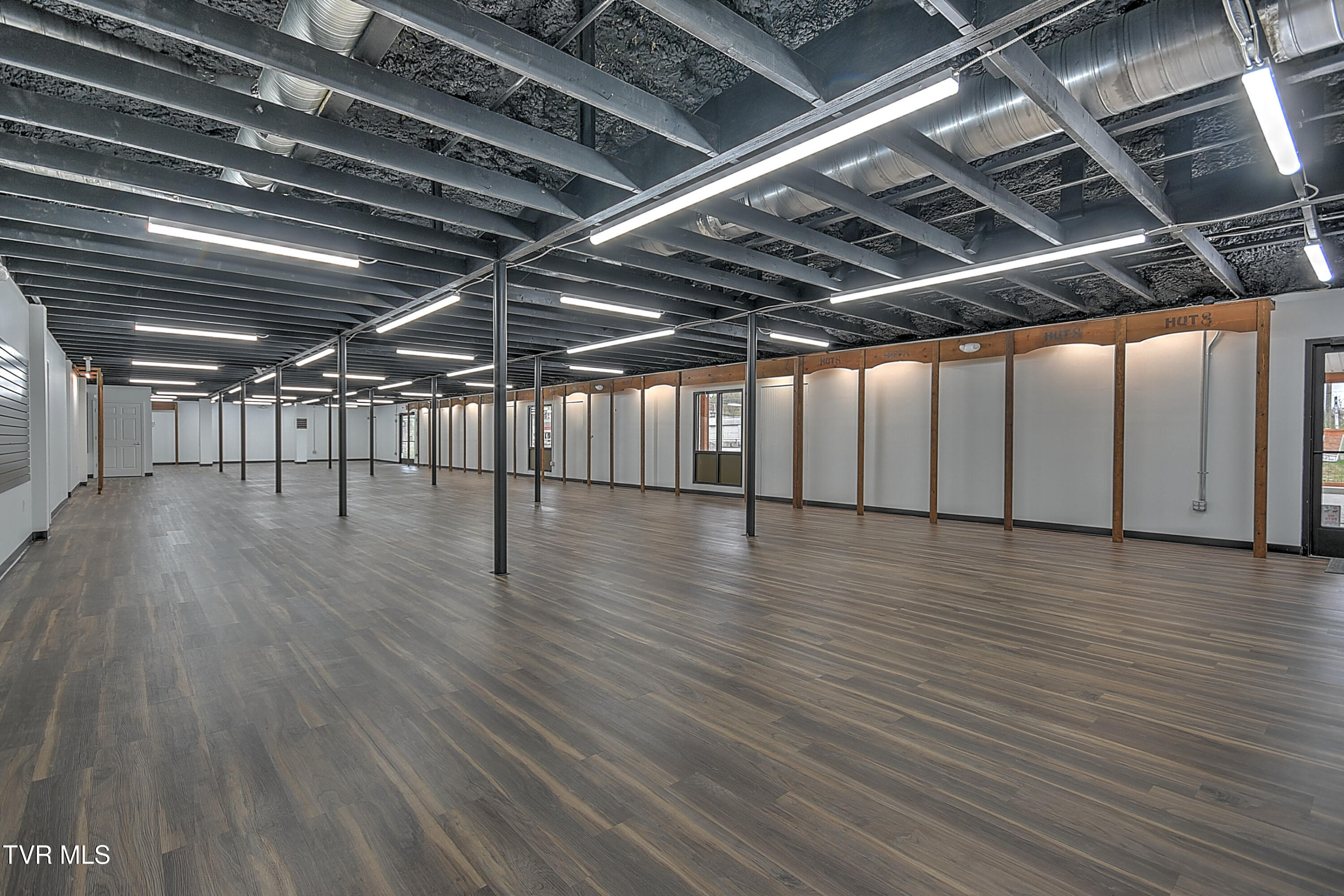 3100 North Roan Street