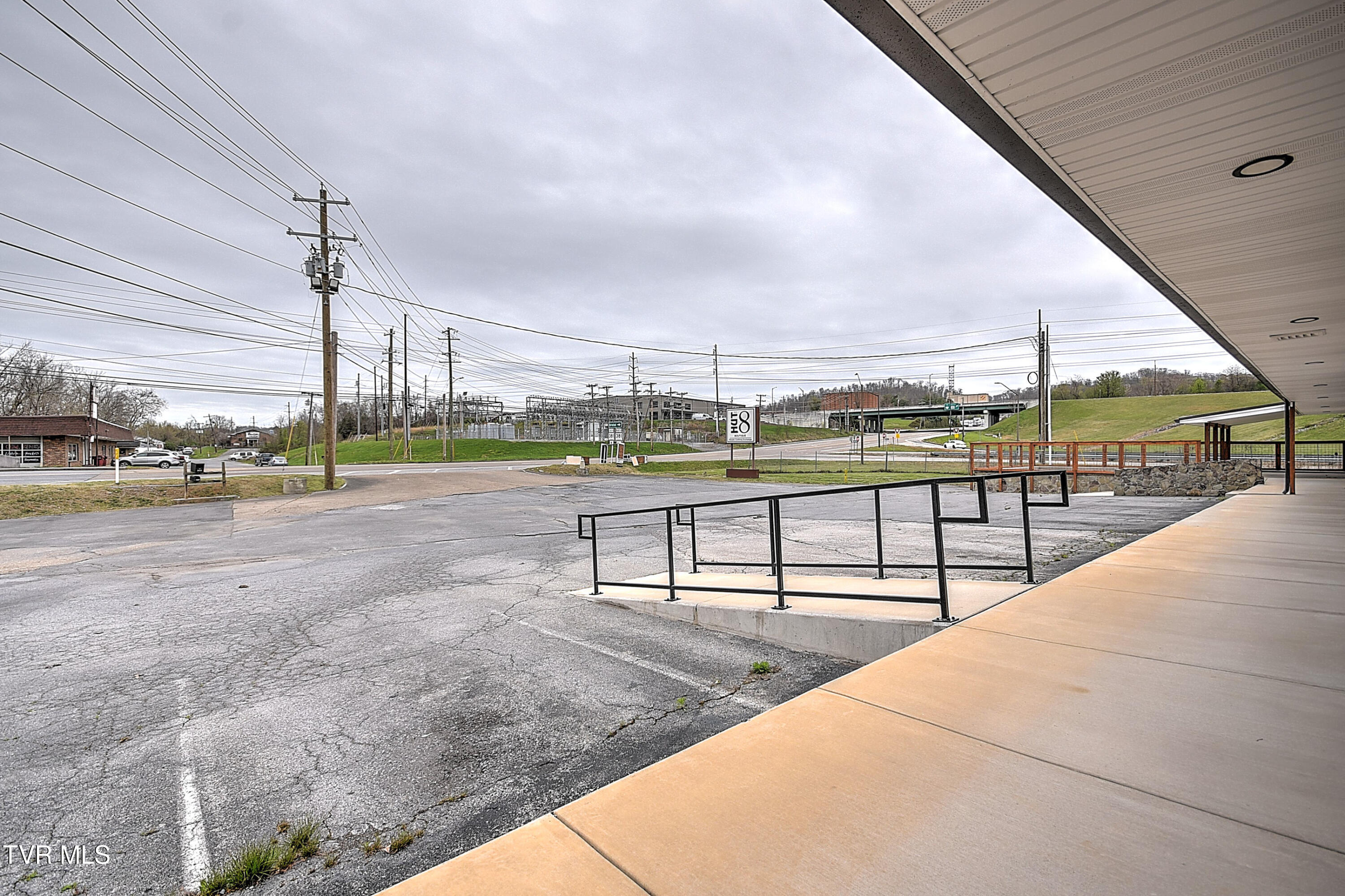 3100 North Roan Street