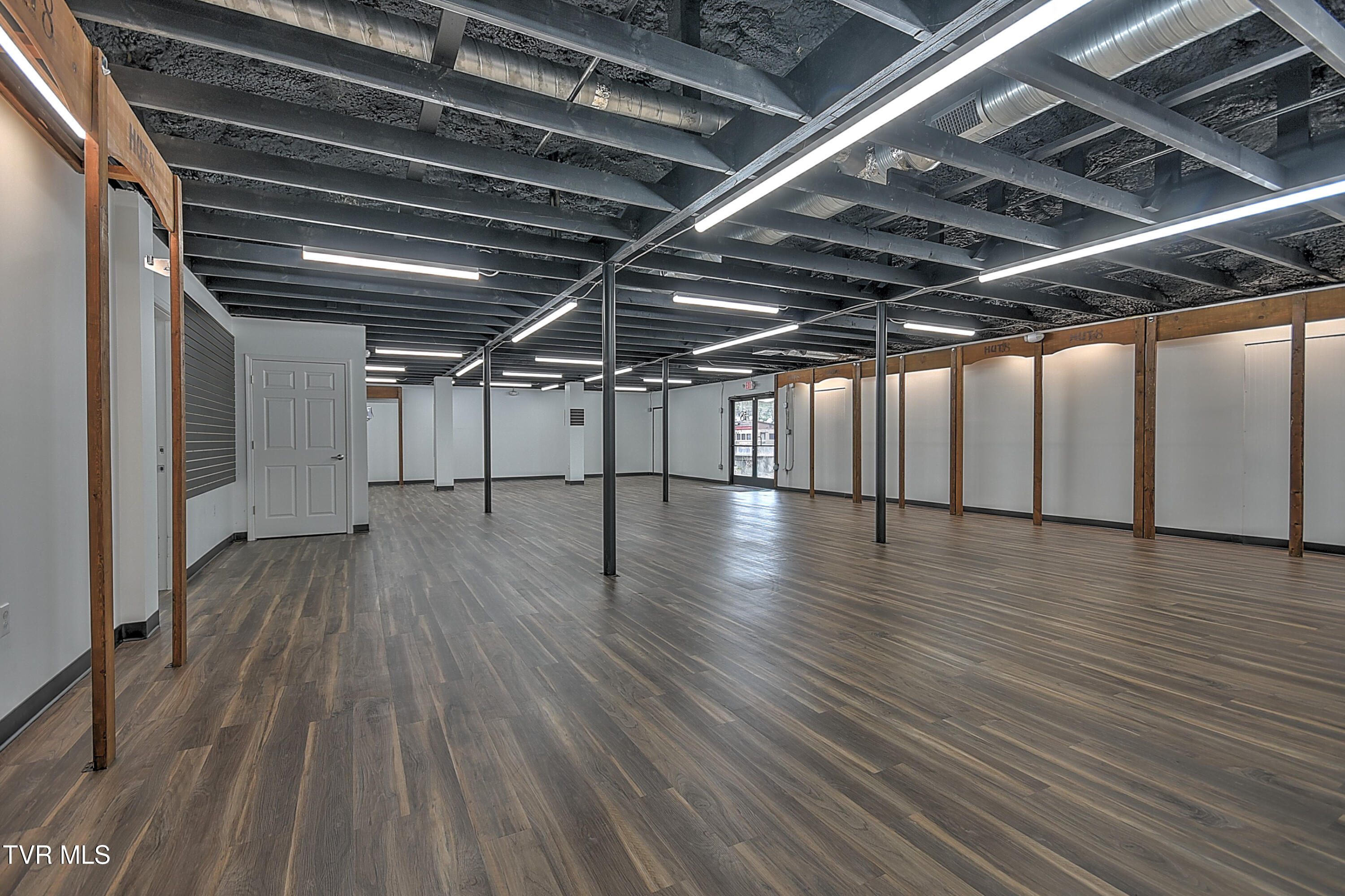 3100 North Roan Street