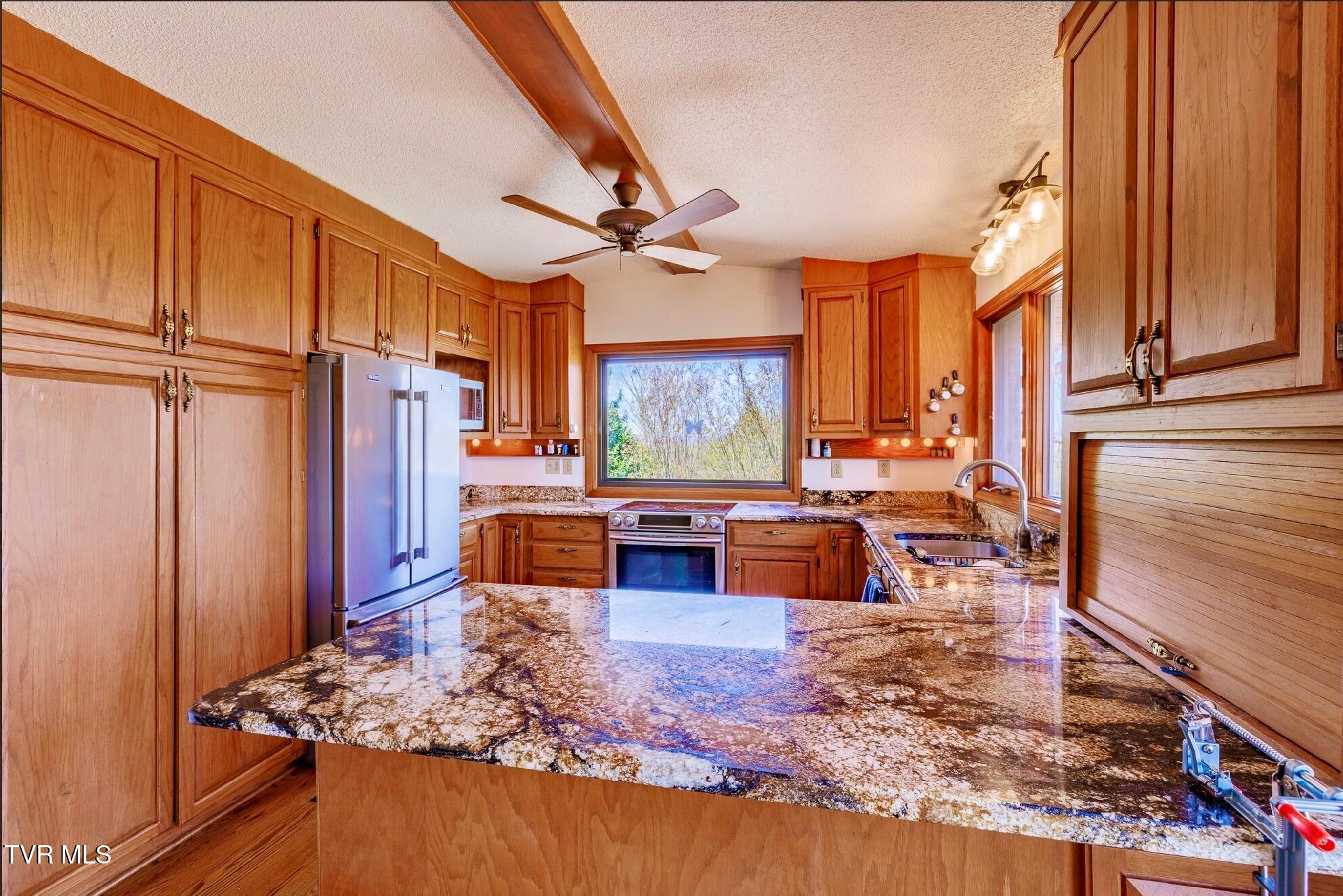 185 Mcafee Bluff