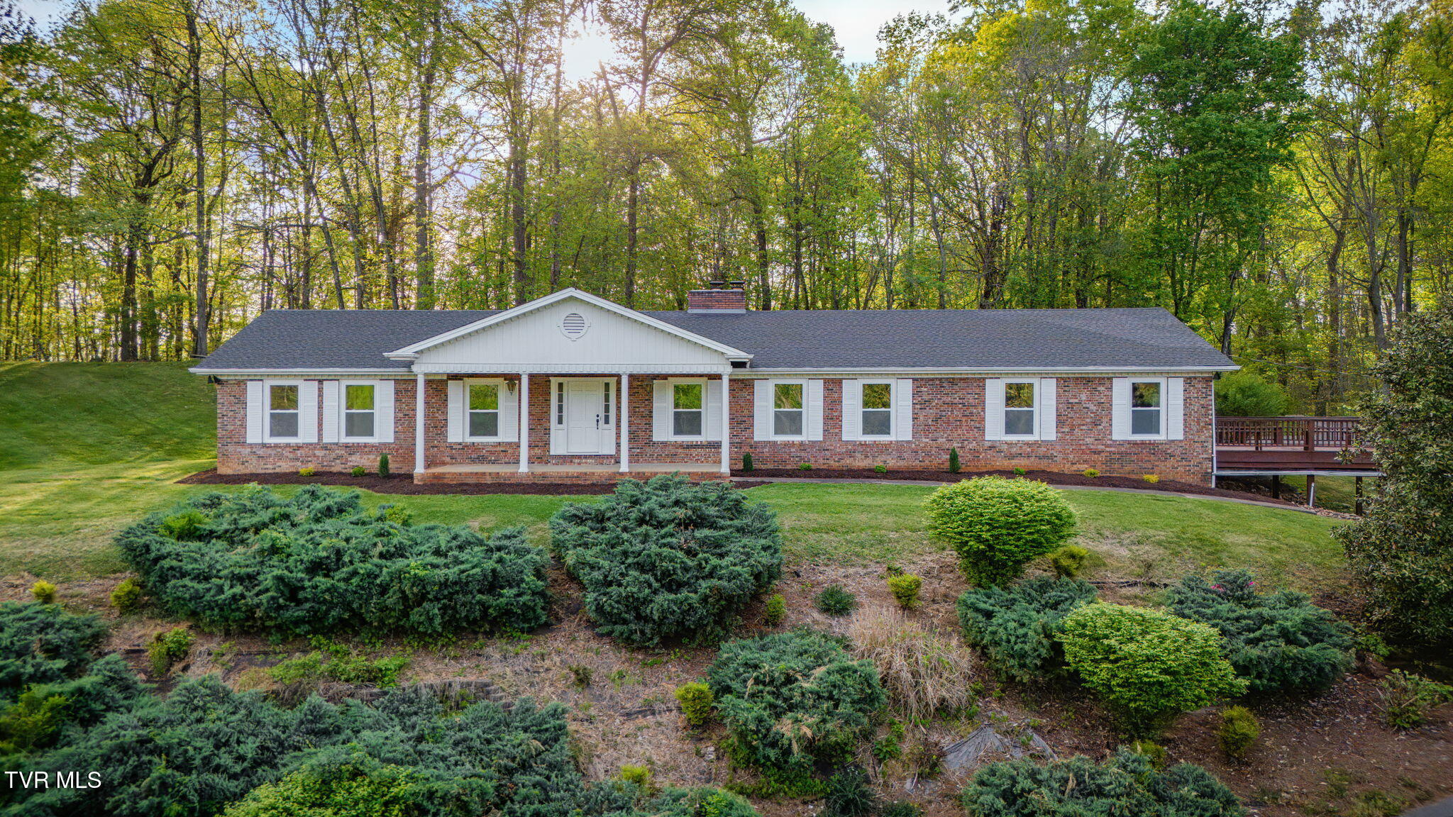 512 Hidden Valley Road