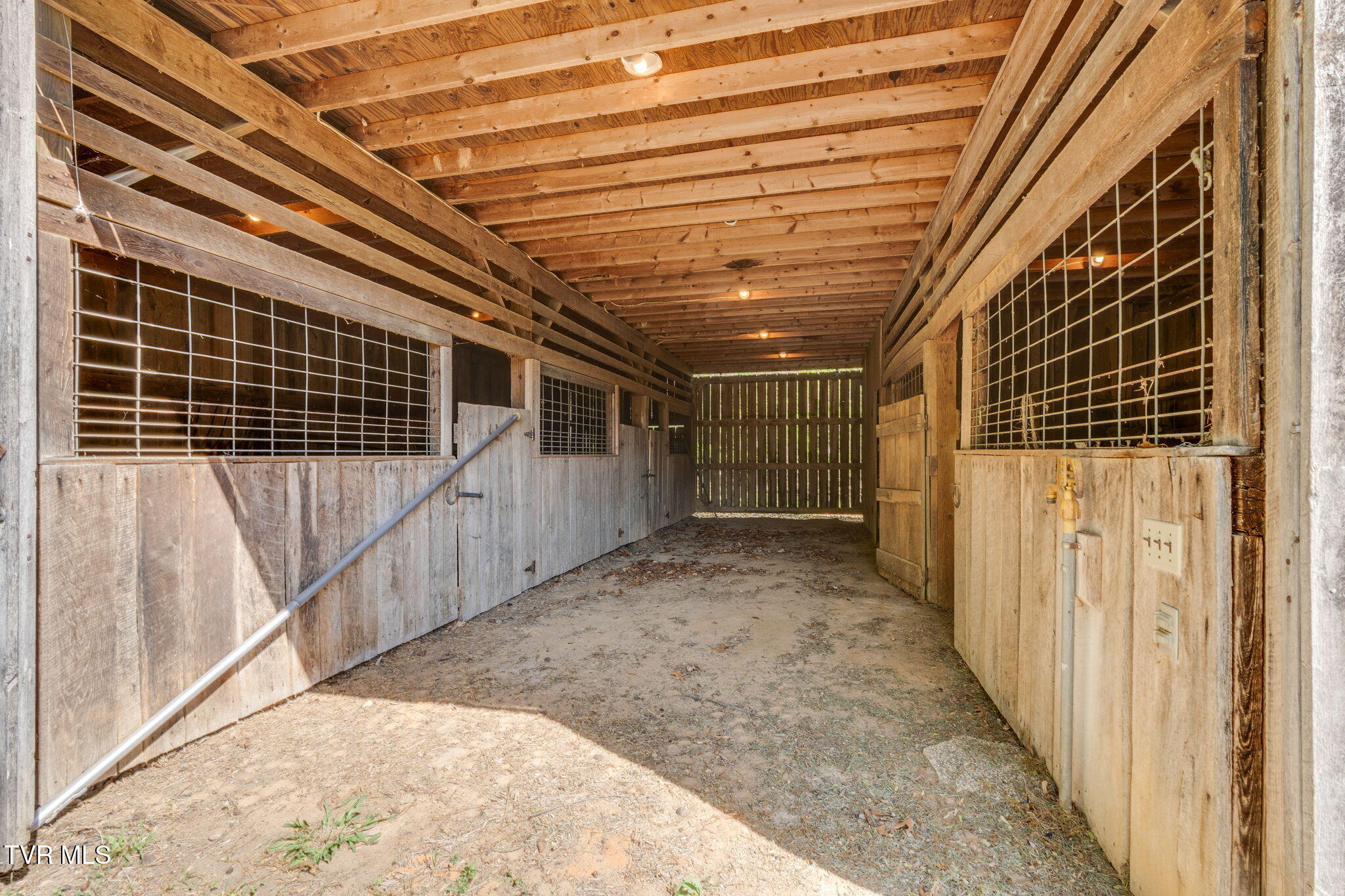 512 Hidden Valley Road