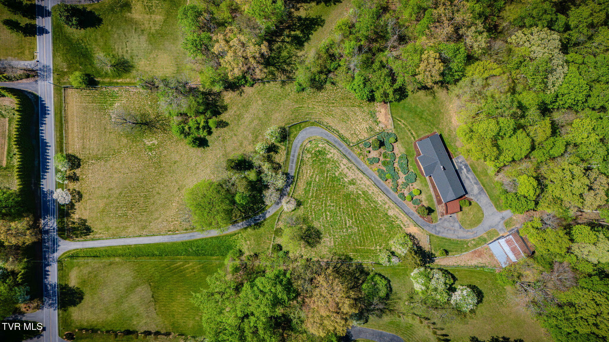 512 Hidden Valley Road