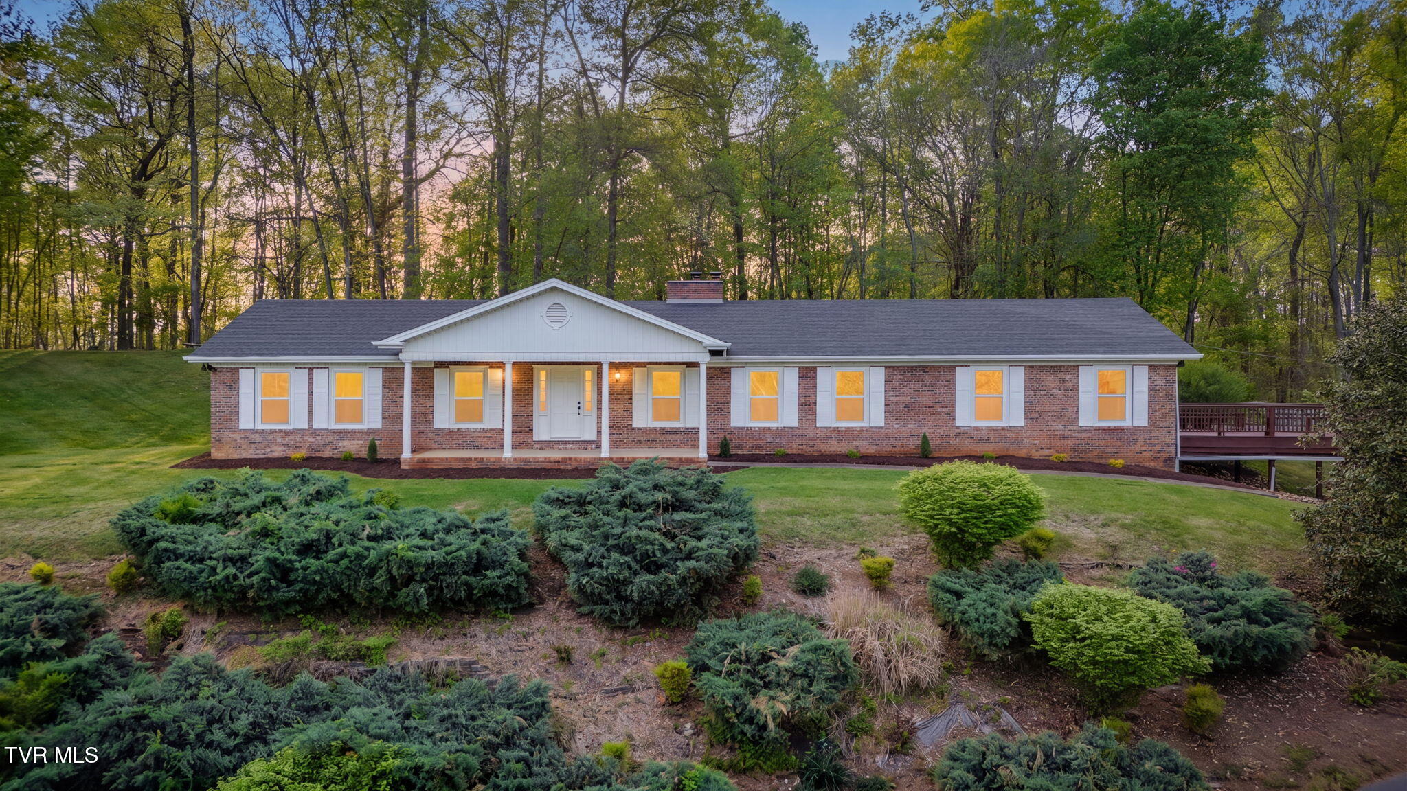 512 Hidden Valley Road