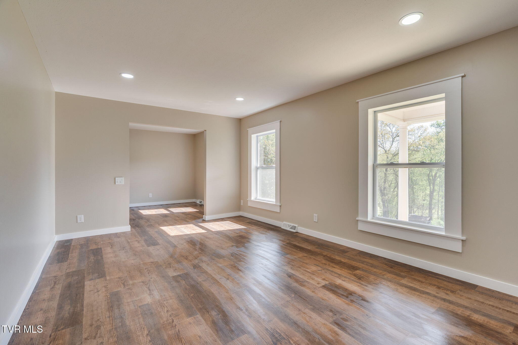 512 Hidden Valley Road