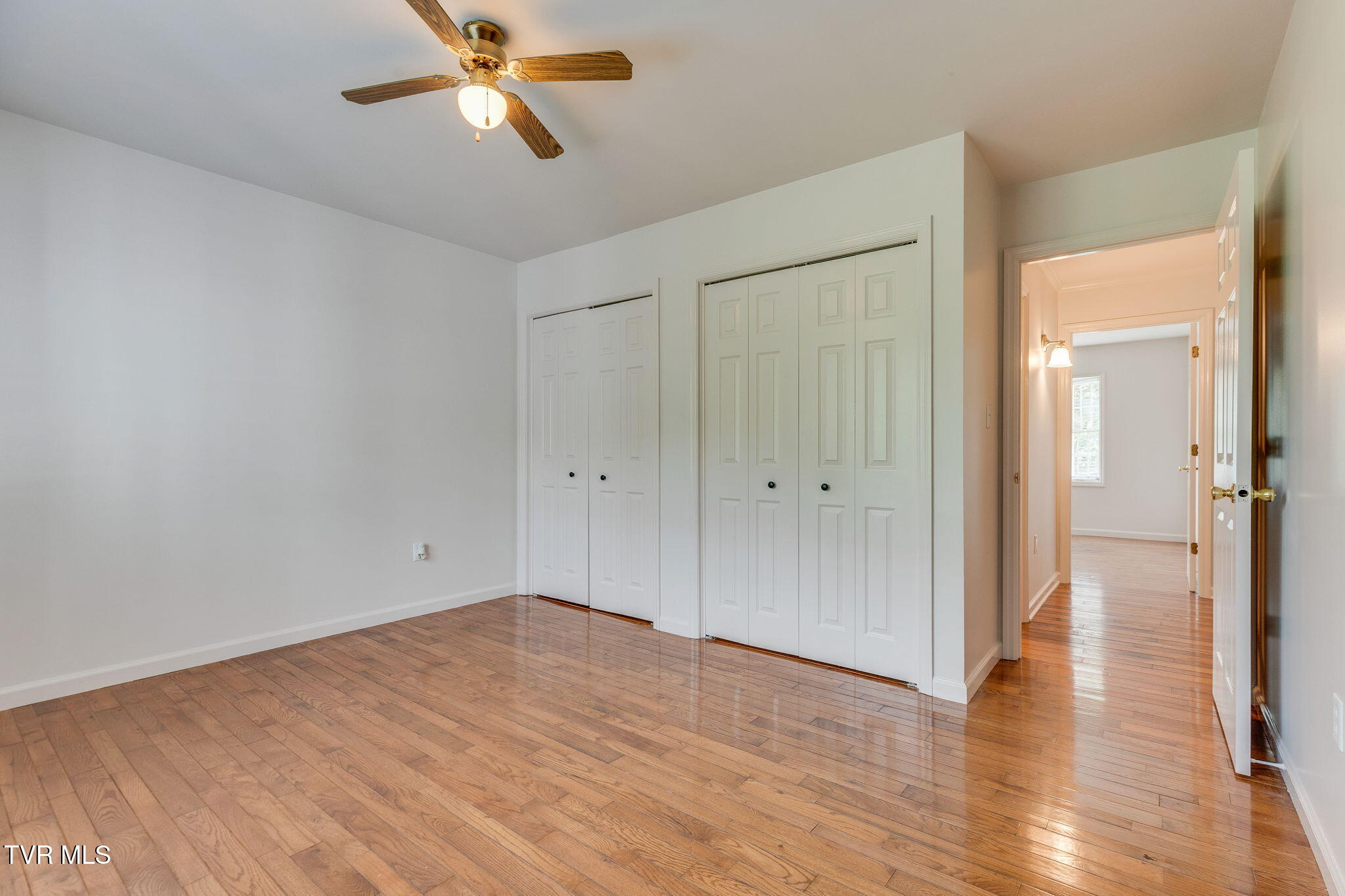 437 South Central Avenue