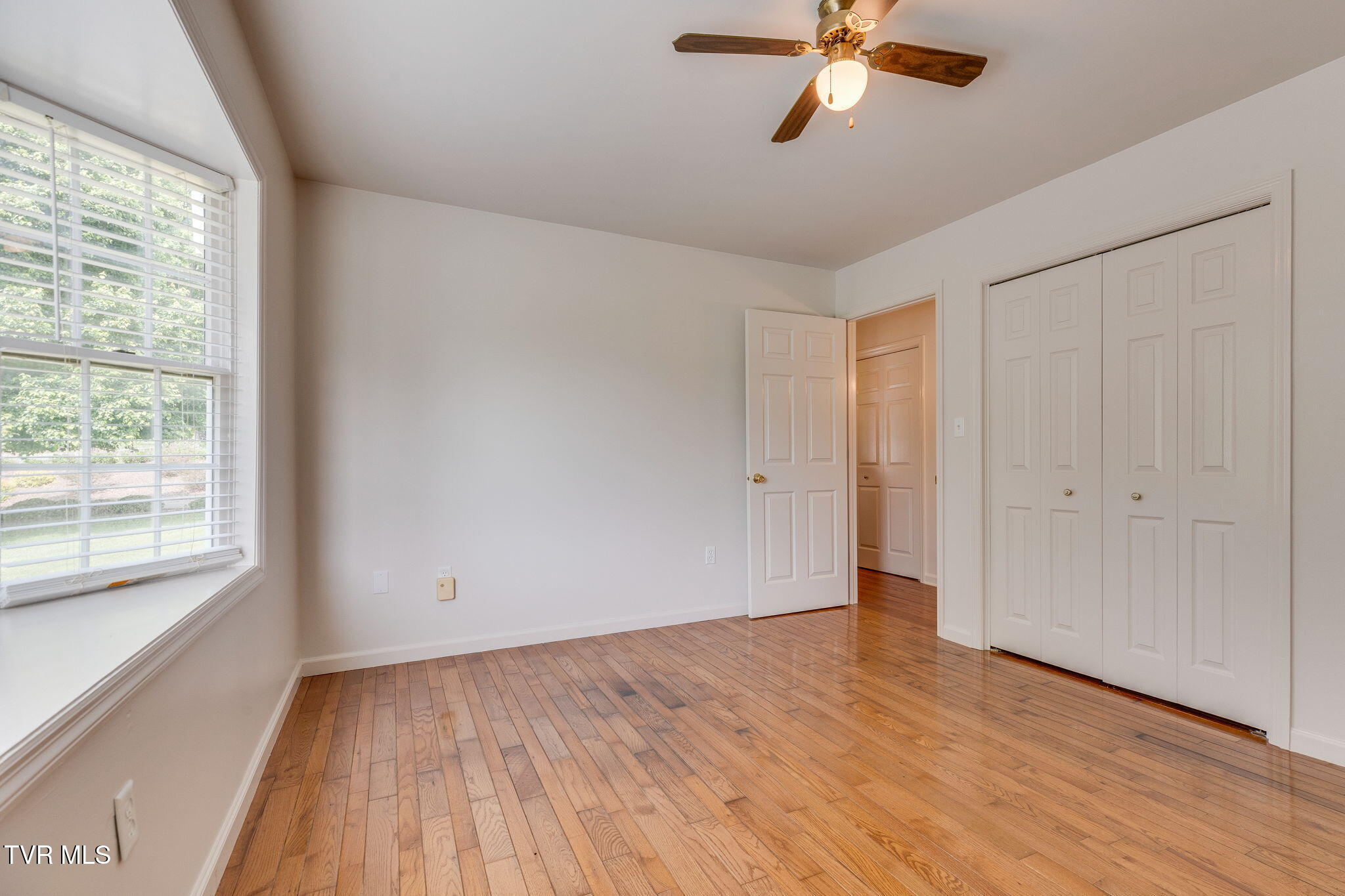 437 South Central Avenue