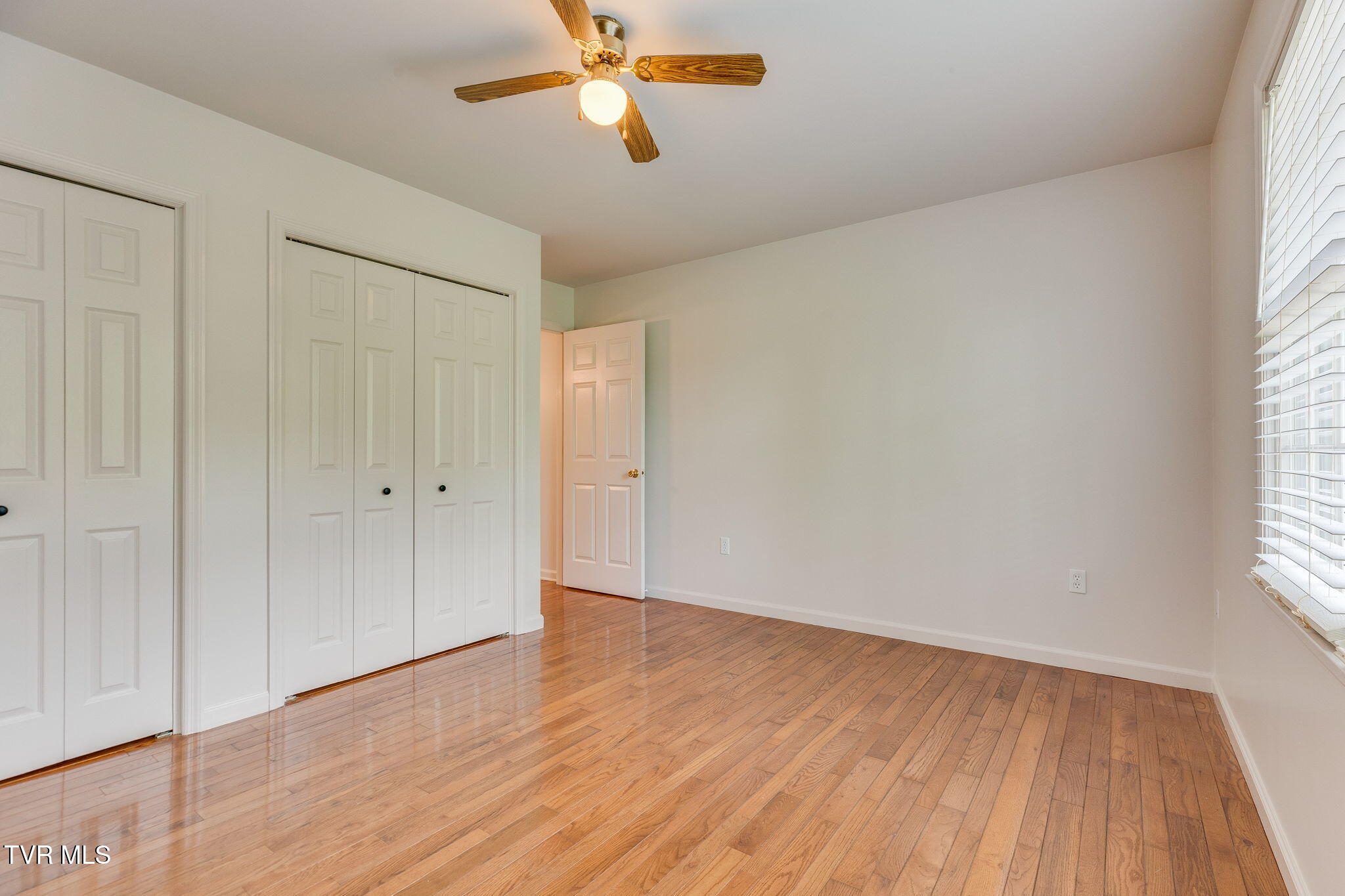 437 South Central Avenue