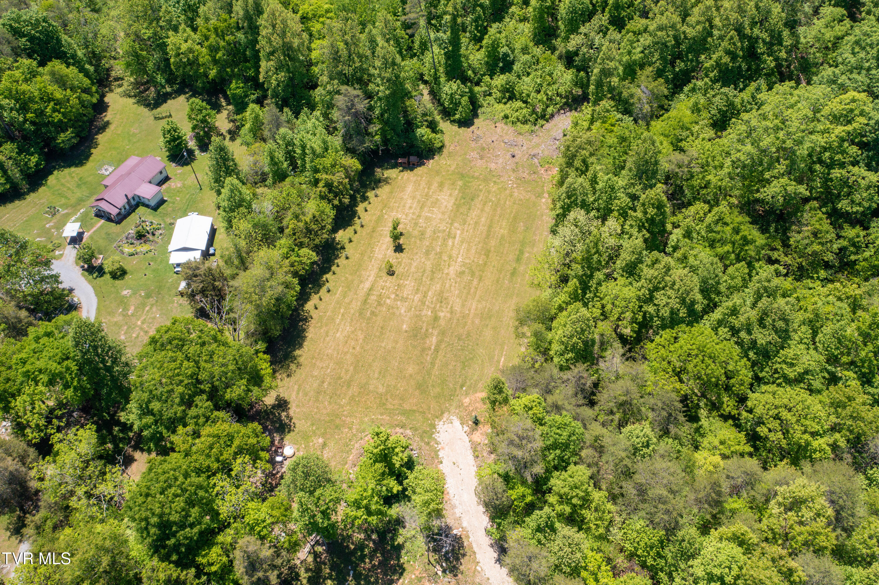 882 Walnut Grove Road